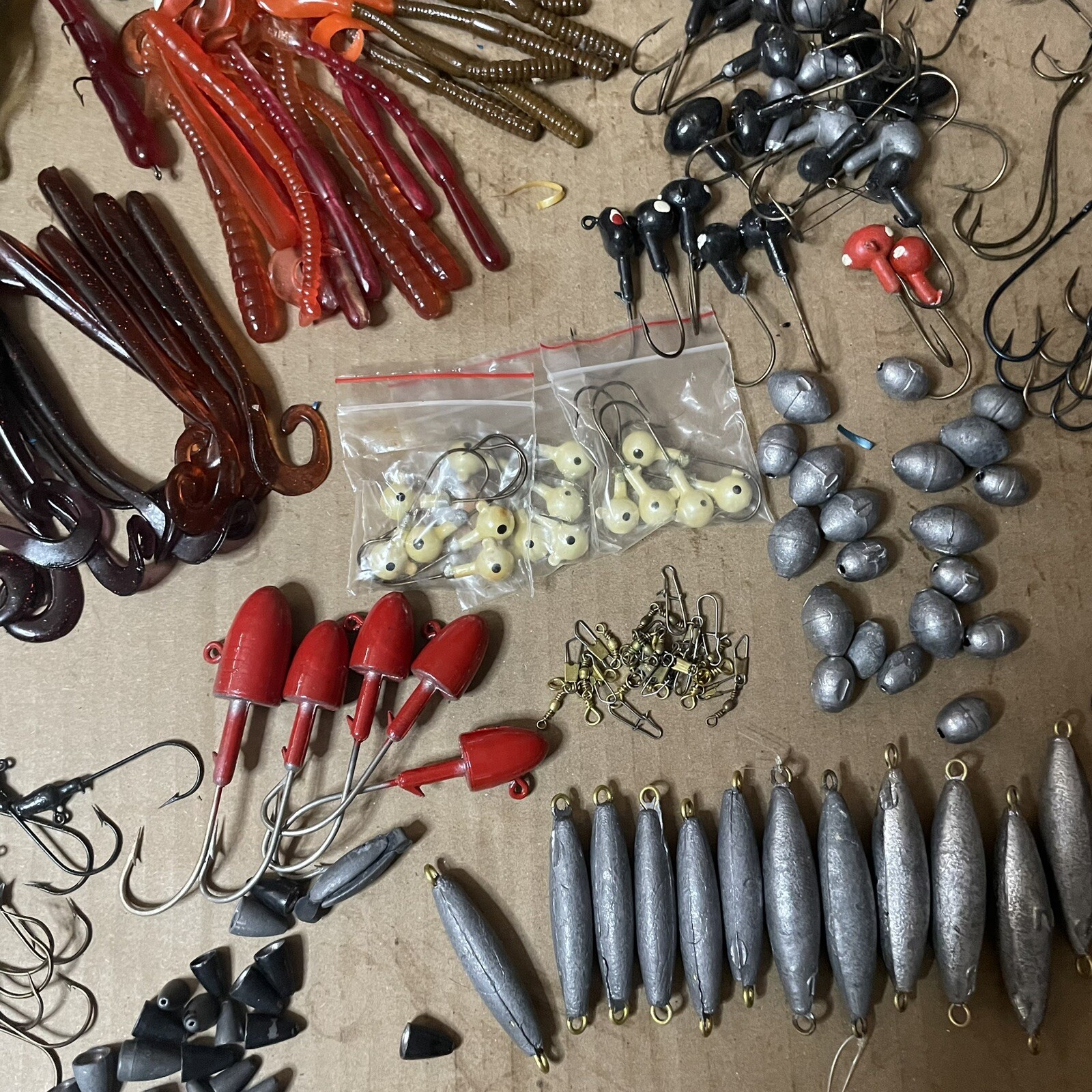 Vintage Fishing Lot Jig Heads Spoons 3 Tackle Boxes Plano Fenwick 100s Of Pcs