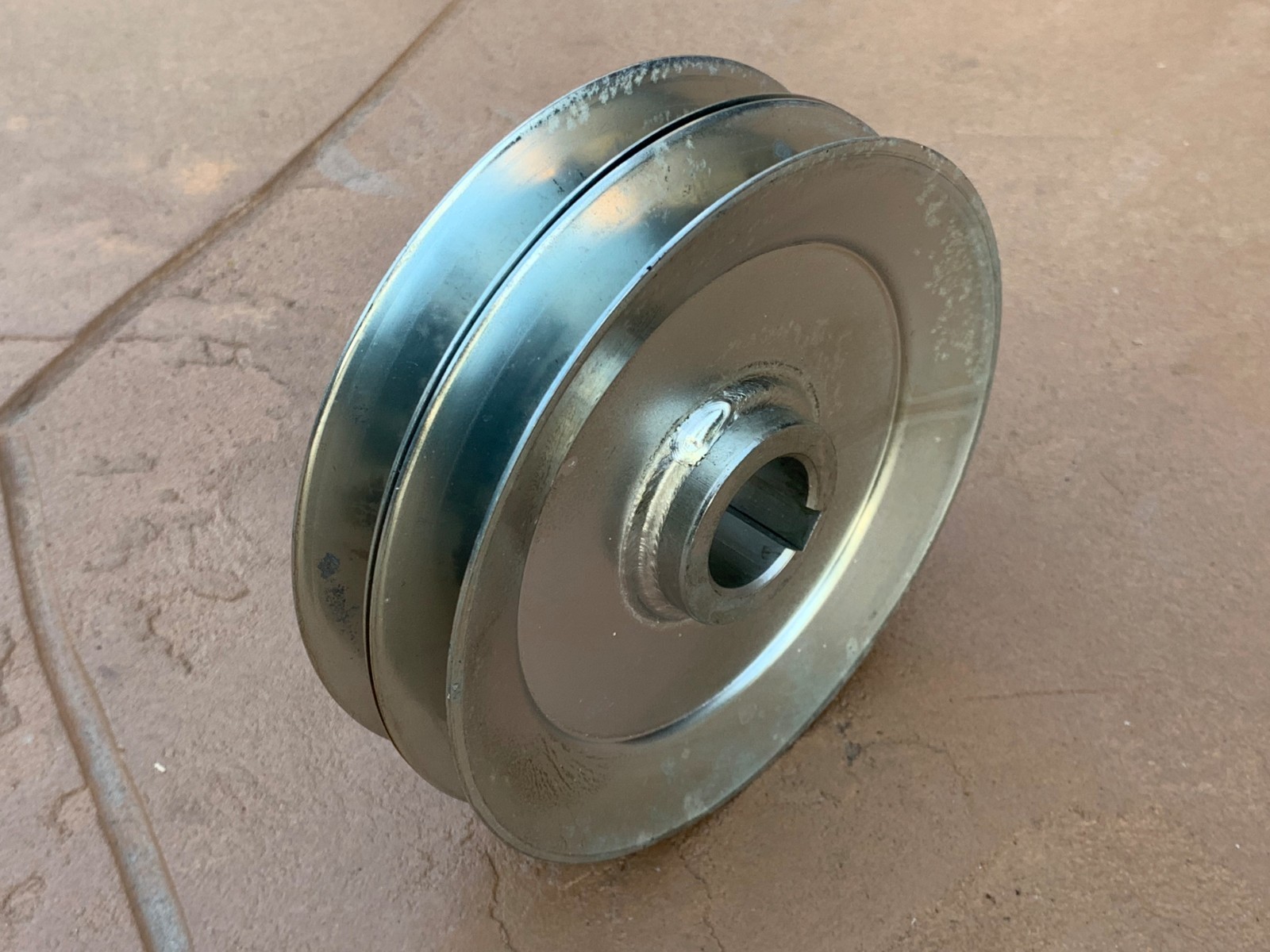 Caroni Finish Mower TC590N, TC710N 135mm Double belt Pulley w/ 25mm bore