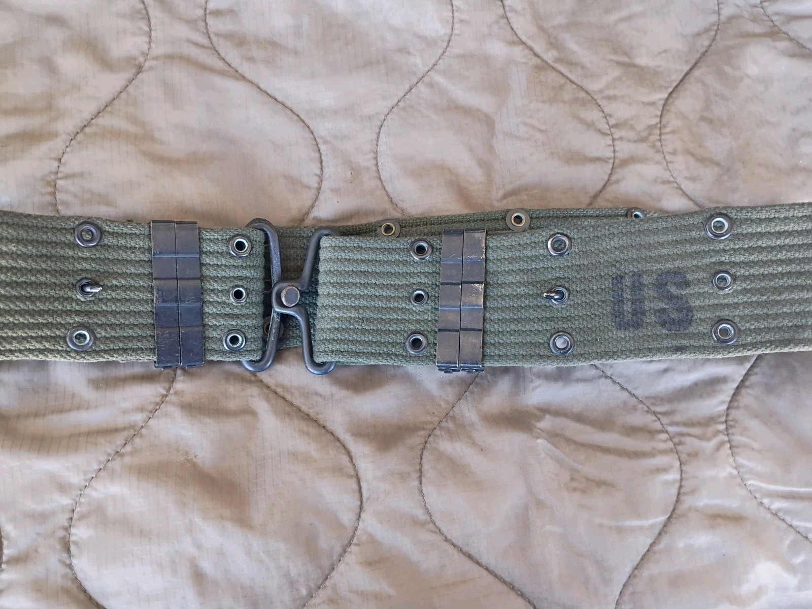 Vietnam US Army M1956 Canvas Pistol Web Belt 1967 Dated Size Medium NOS