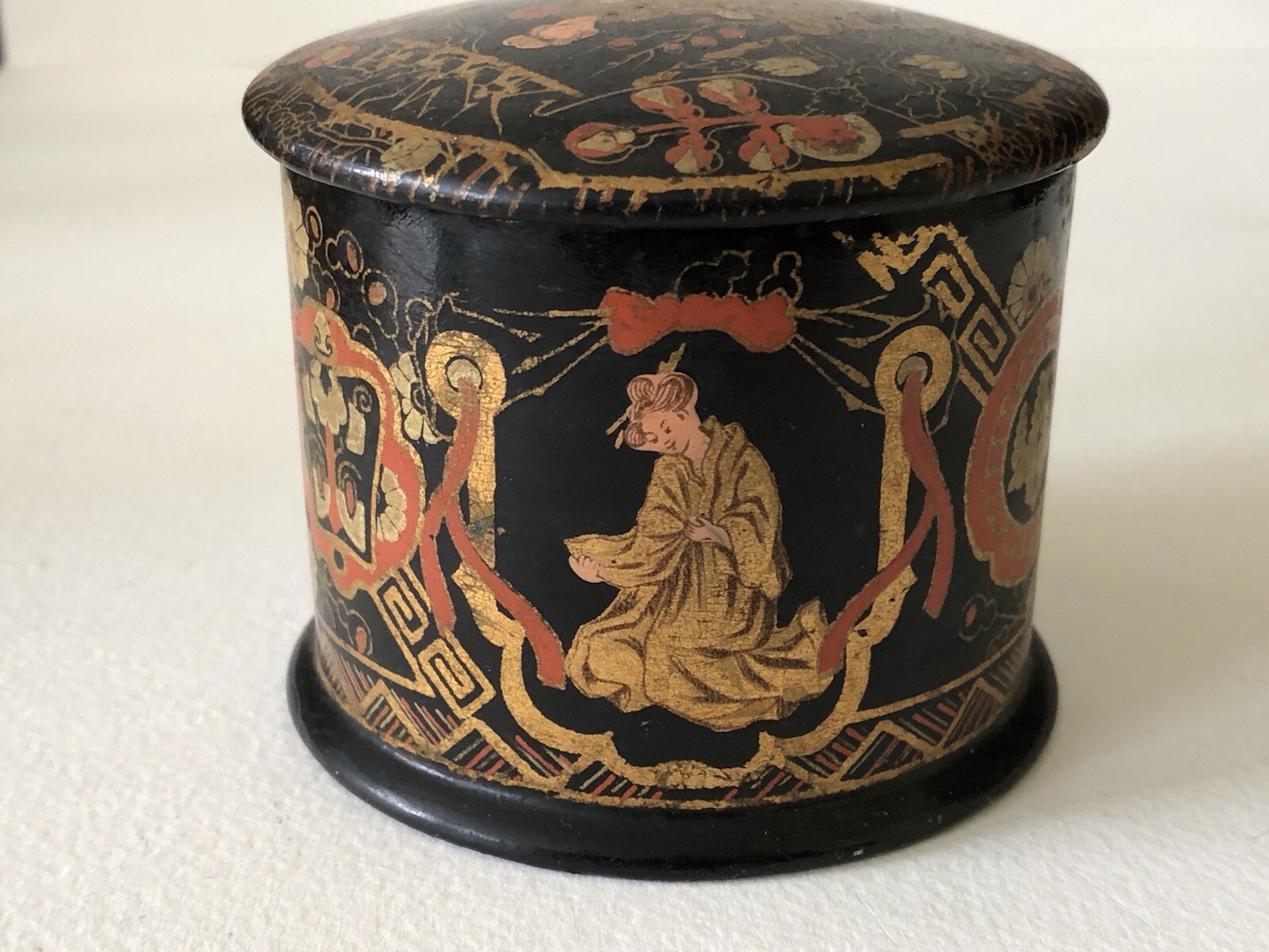 Antique Asian Chinese Japanese Black Lacquer Gold Geisha Girl Vanity Trinket Box