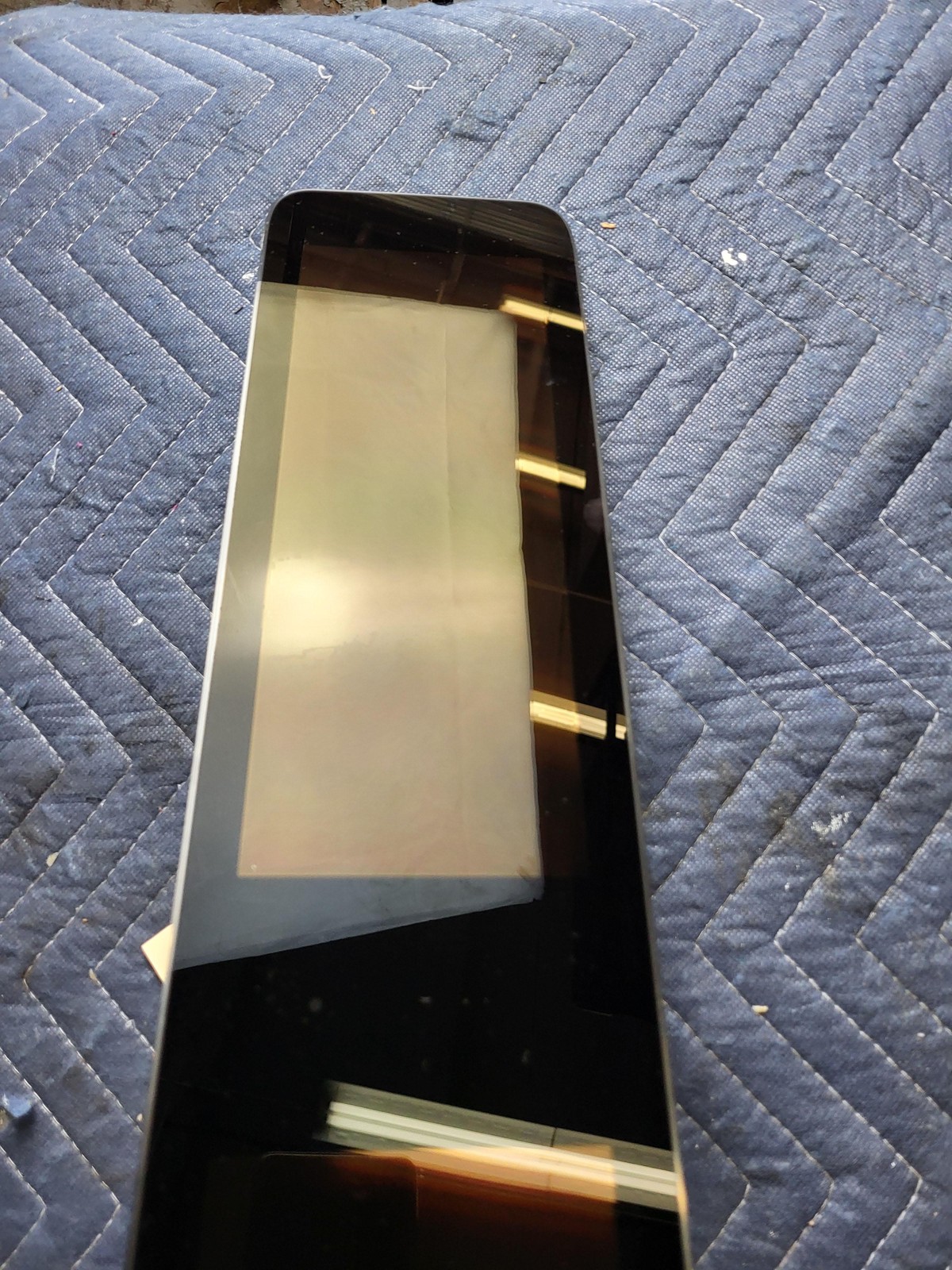 Used Oem Mercedes Info Display Screen 10.25" A2479001517 for 2022 GLB250 2.0 AWD