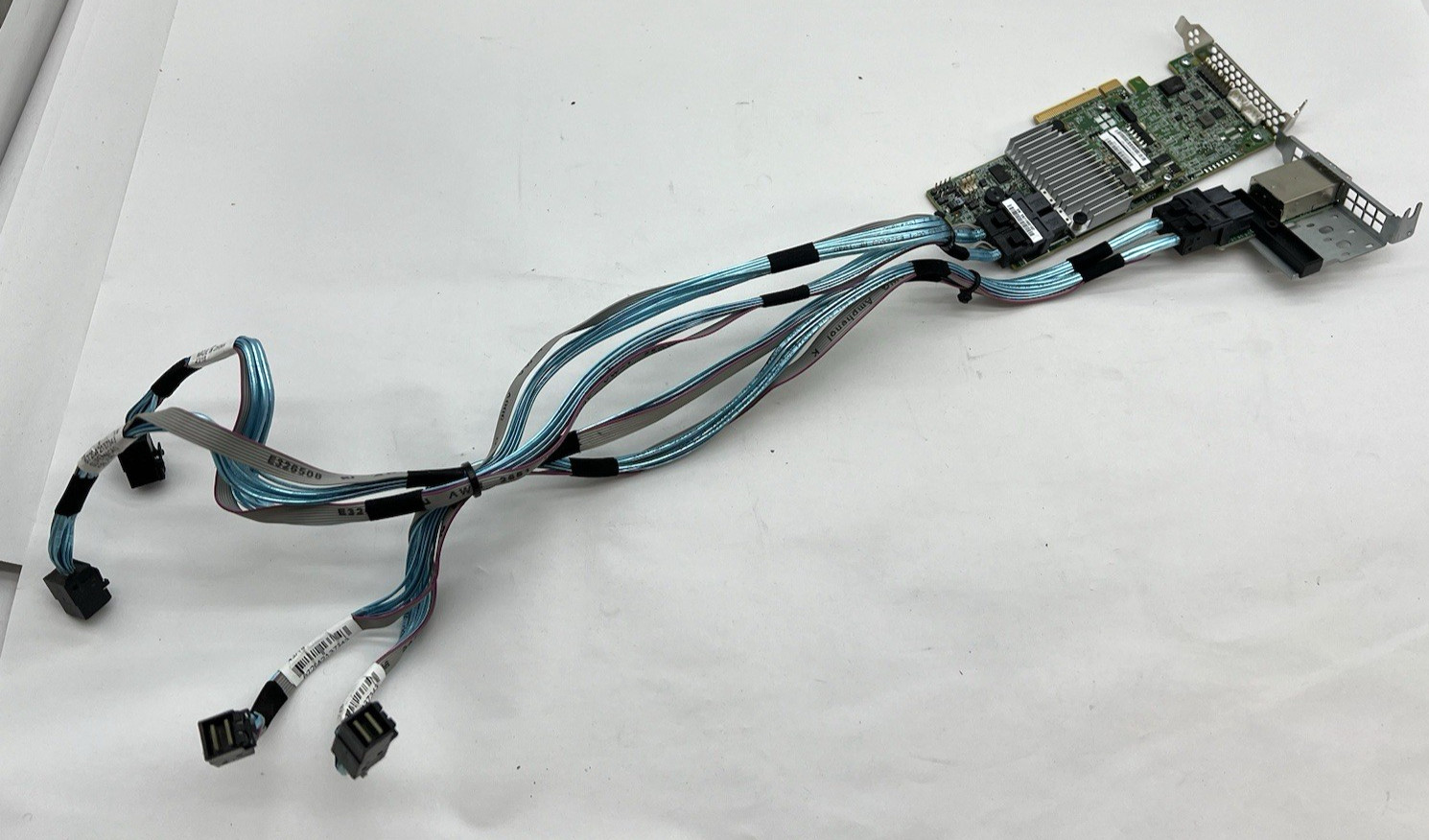 BROADCOM 03-25420-22001 LSI MegaRAID SAS 9361-8i 12Gb/S w/ AOM-SAS3-818E-LP