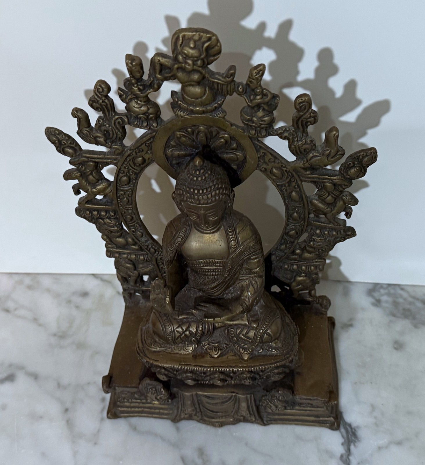 BEAUTIFUL VINTAGE TIBET BRONZE STATUE OF A SEATED SHAKYAMUNI BUDDHA FIGURE