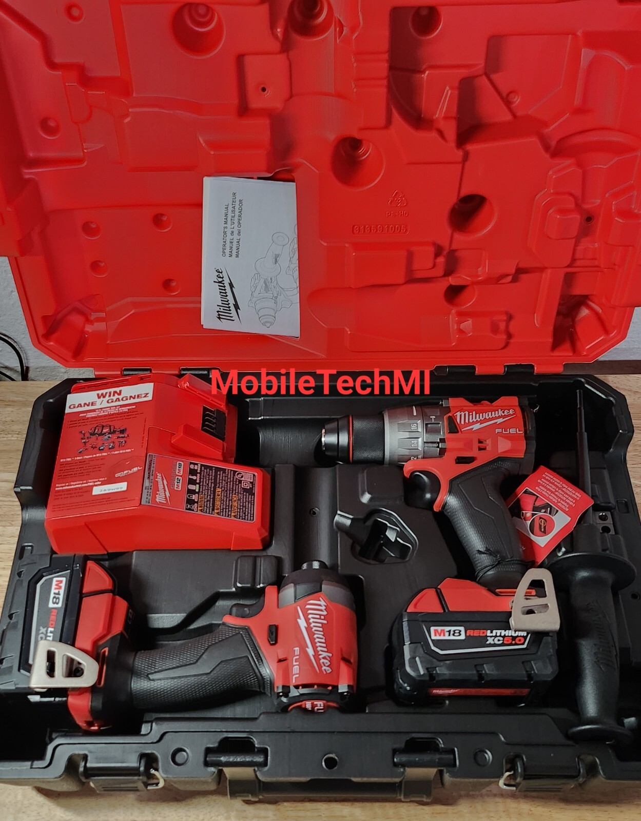 Milwaukee 3697-22 M18 FUEL Brushless Hammer Drill + Impact Driver Kit New GEN 4