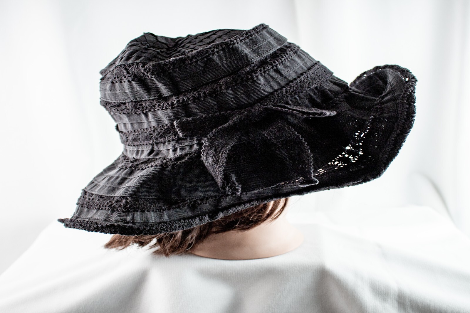 1950's Vintage Black Lace Cotton Women Floppy Bucket Hat Size M 7.1/8