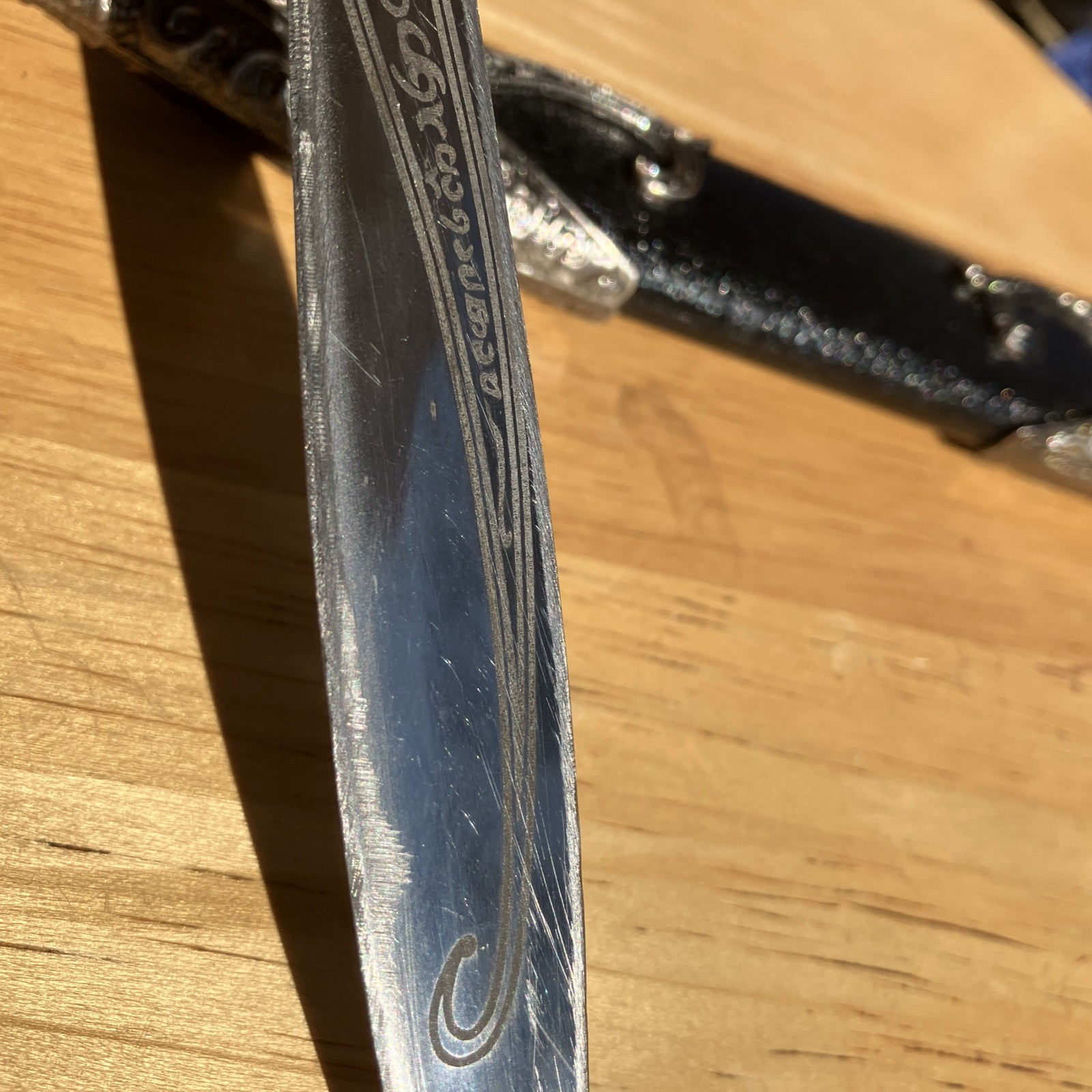 Lord of the Rings Sting Mini Sword 11-Inch Used with Free Shipping