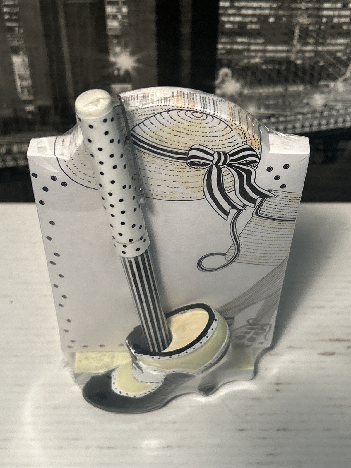 Lady Jayne Ltd Women’s Fashion Notepad & Pen Desktop Holder Set Vtg 90s Sealed