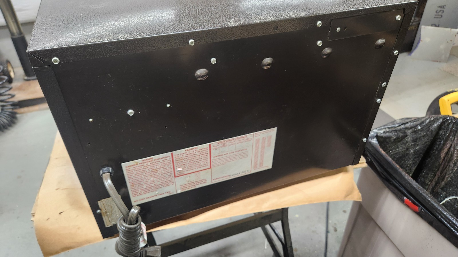 Chrome Amana Radarange Touchmatic Microwave RR-820 Very clean, orig box WORKS!