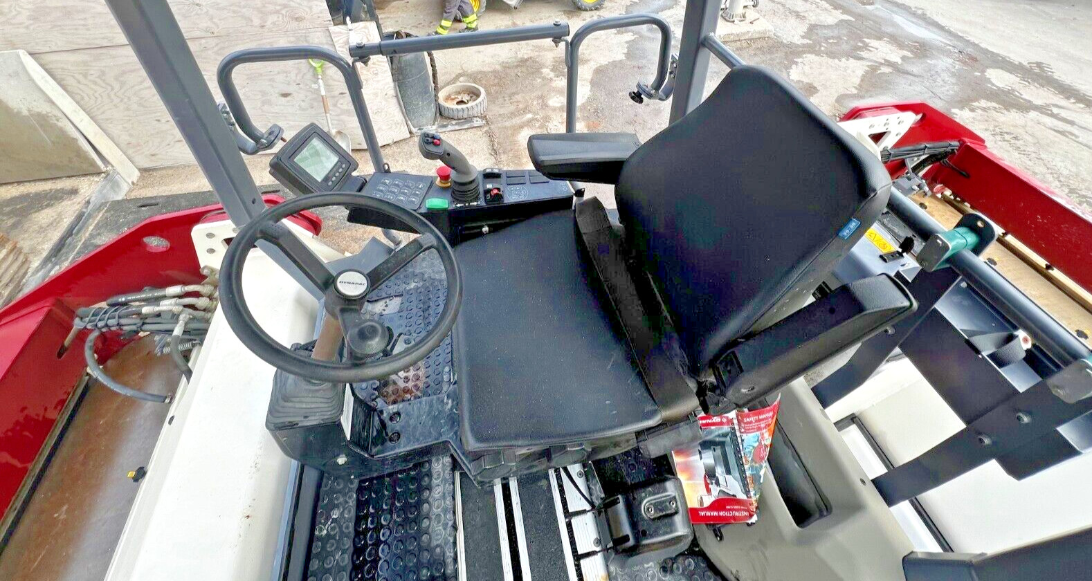 2022 DYNAPAC CC2200 Double Drum Vibratory Asphalt Roller - 59" Width - 153 Hours