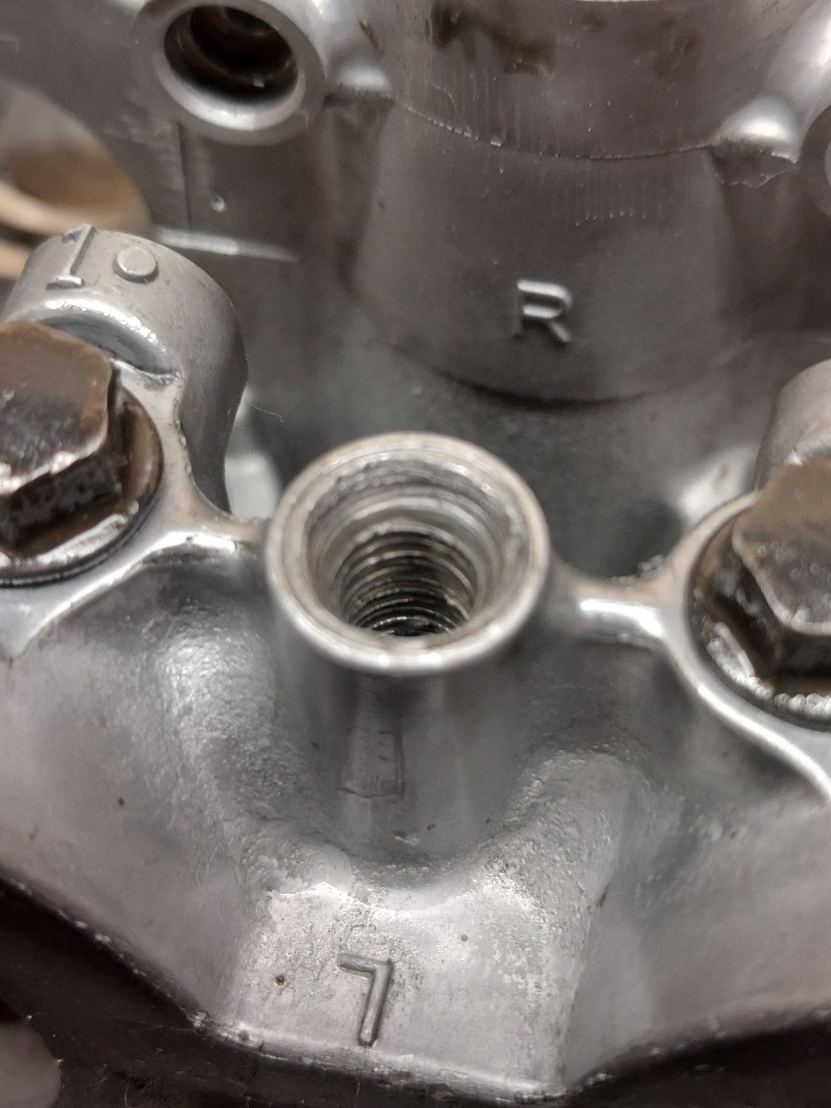 08-14 Kawasaki kfx450 Cylinder Head W/ Valves **READ FULL DESCRIPTION**