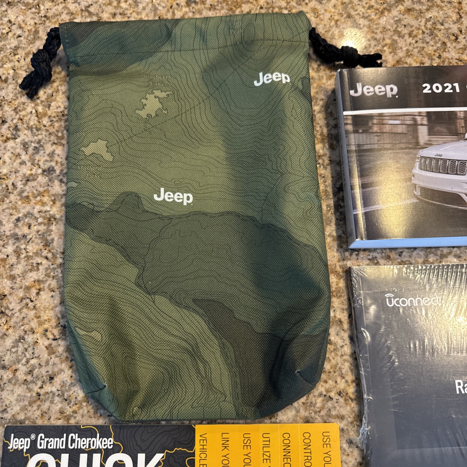 OEM Jeep Grand Cherokee Owners Manual Set & Case Will Work With Other Years