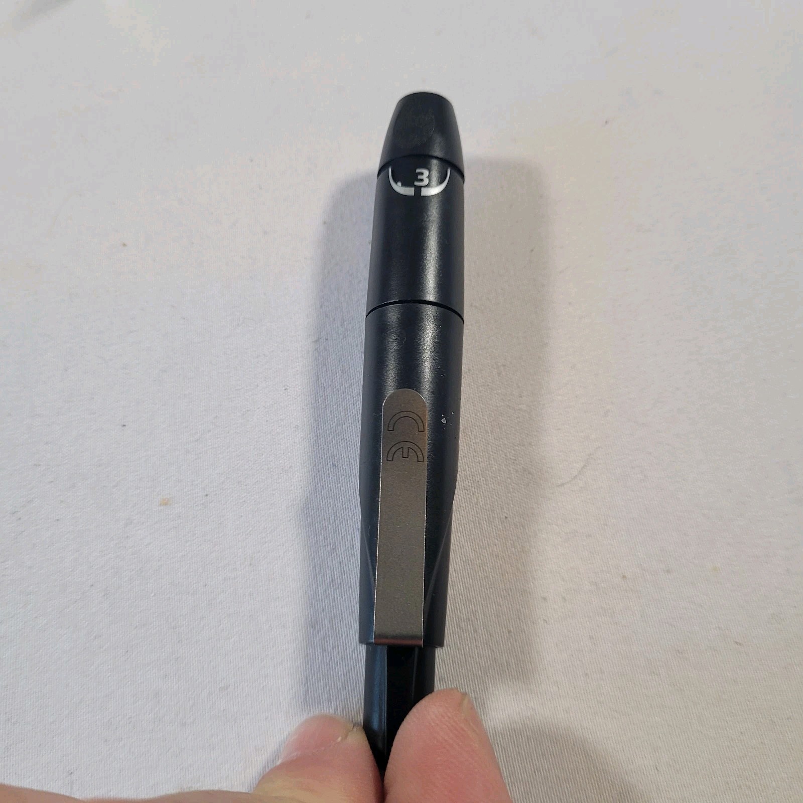 Accu-Chek Aviva Plus Blood Glucose Monitor Kit Meter Lancing Device Lancets