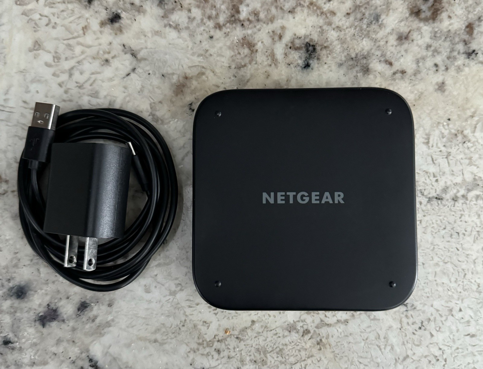 Netgear Nighthawk M6 Pro MR6500 5G Hotspot Router Black AT&T Unlocked
