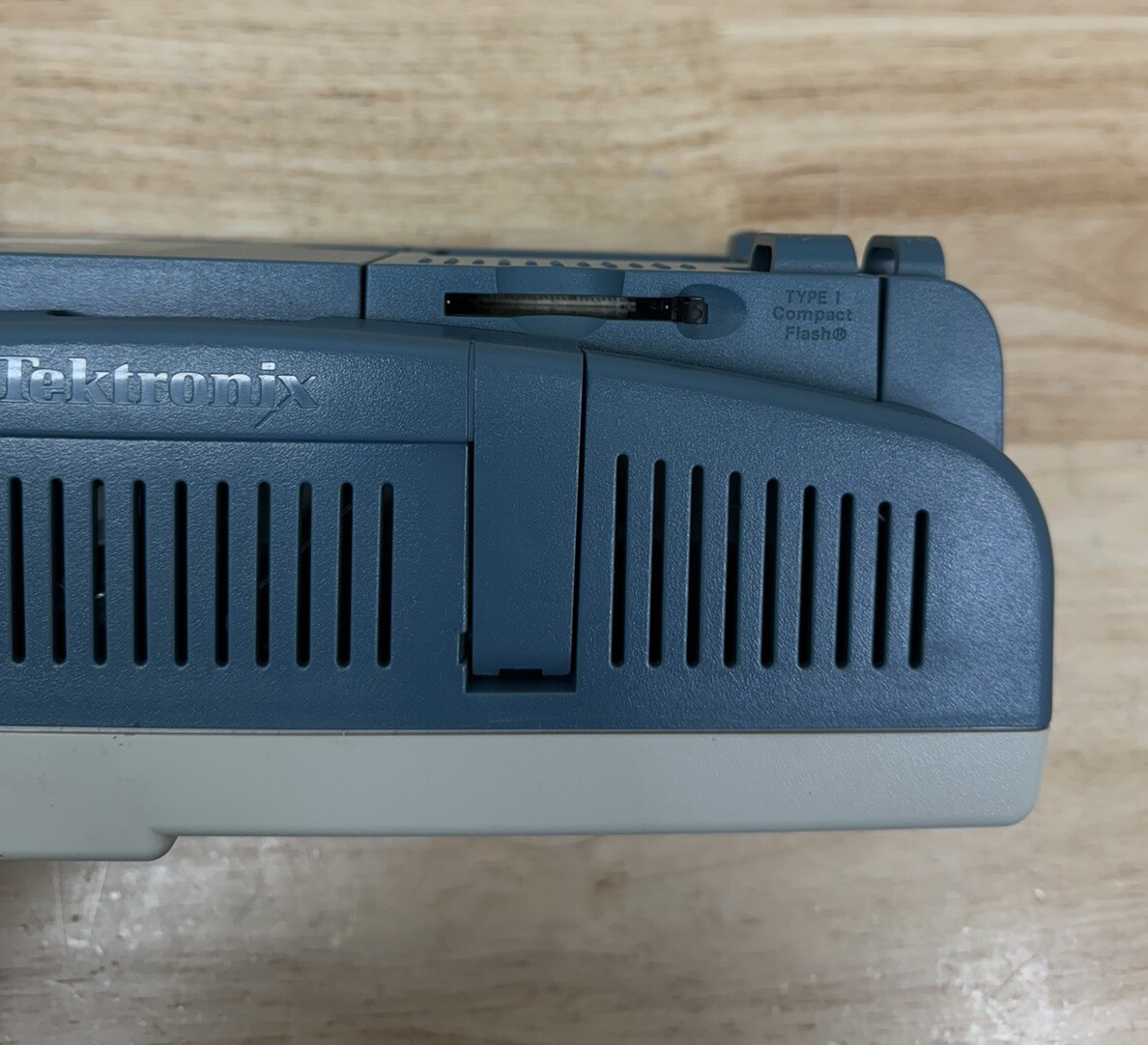 Tektronix TDS2024, 4 Channel, 200MHz, 2GS/s, Digital Storage Oscilloscope