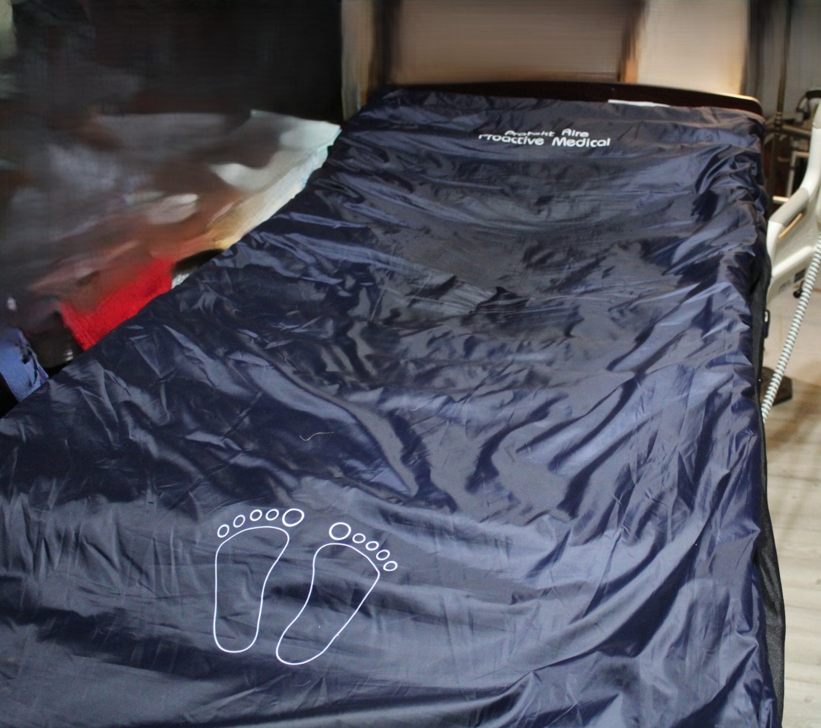 Proactive Protekt Aire 4000DX Low Air Loss and Alternating Pressure Mattress Sys