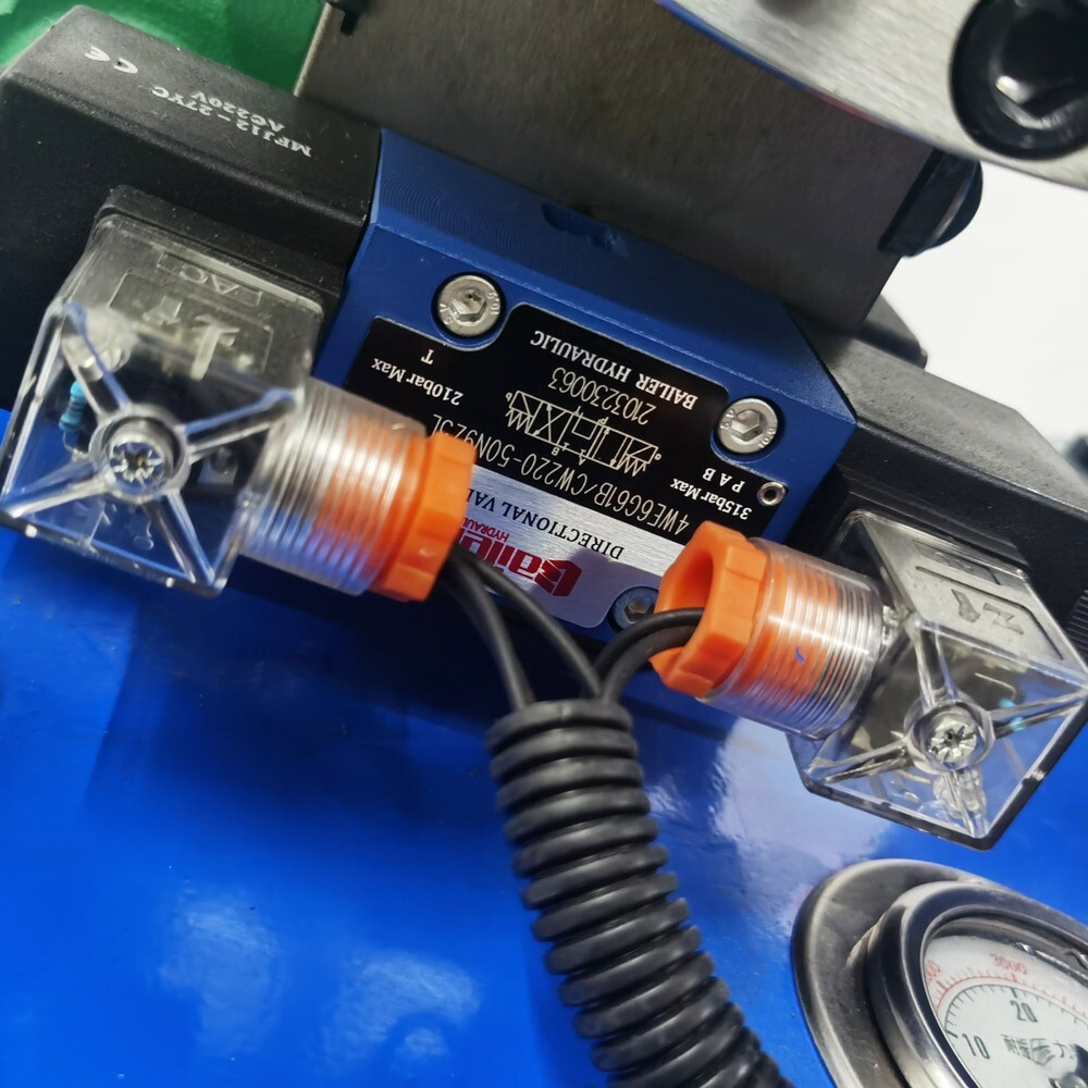 Electric Hose Crimper High Pressure Hydraulic Hose Crimping Machine 10 Sets Dies