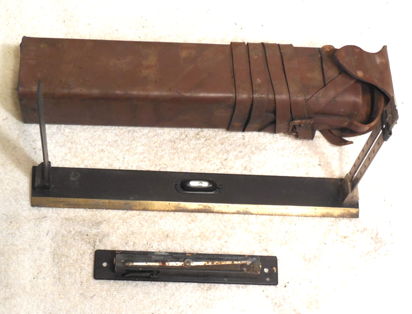 VINTAGE DIETZGEN US GEOLOGICAL SURVEY PLANE TABLE ALIDADE + COMPASS LEATHER CASE