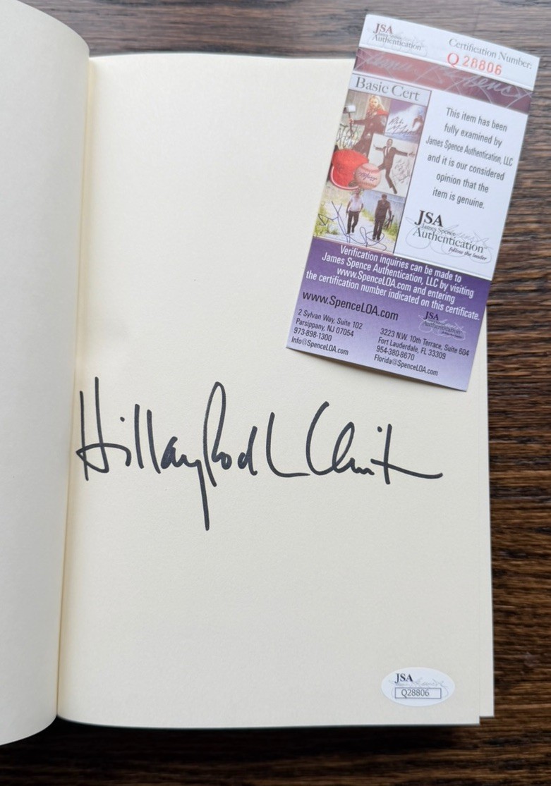Hillary Rodham Clinton Signed Memoir Book Living History JSA COA