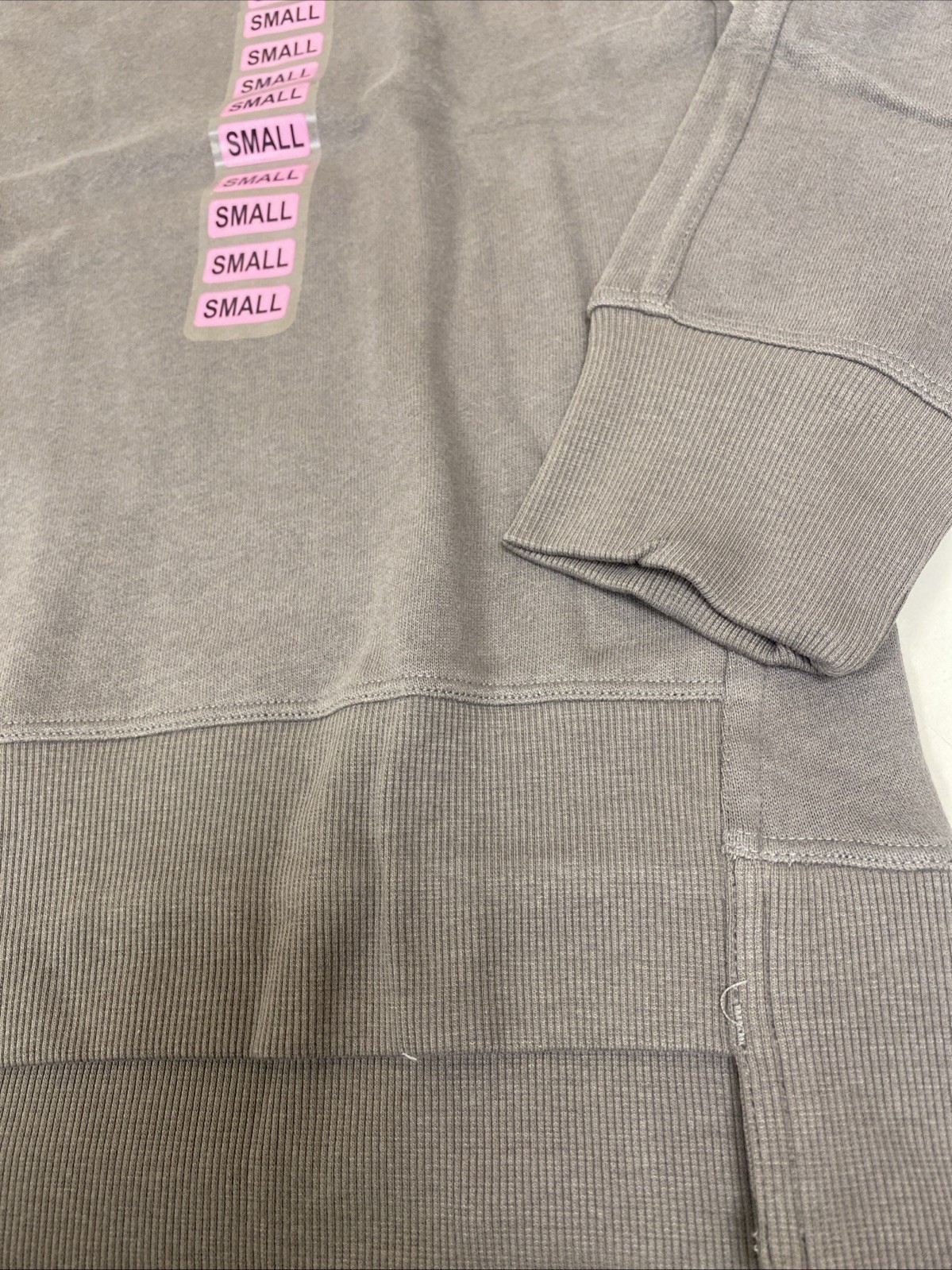 DKNY Women's Crew Neck Sweatshirt Assorted Sizes and Colors NWT