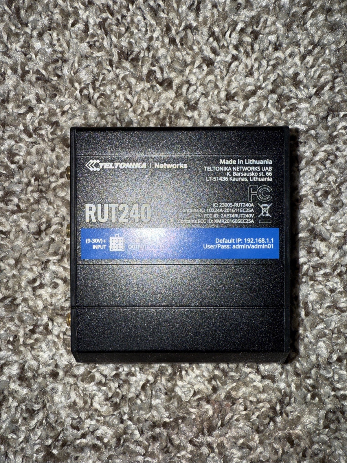 Teltonika Industrial 4G LTE Router, CAT 4, 2 Fast Ethernet, P/N: RUT24001U000