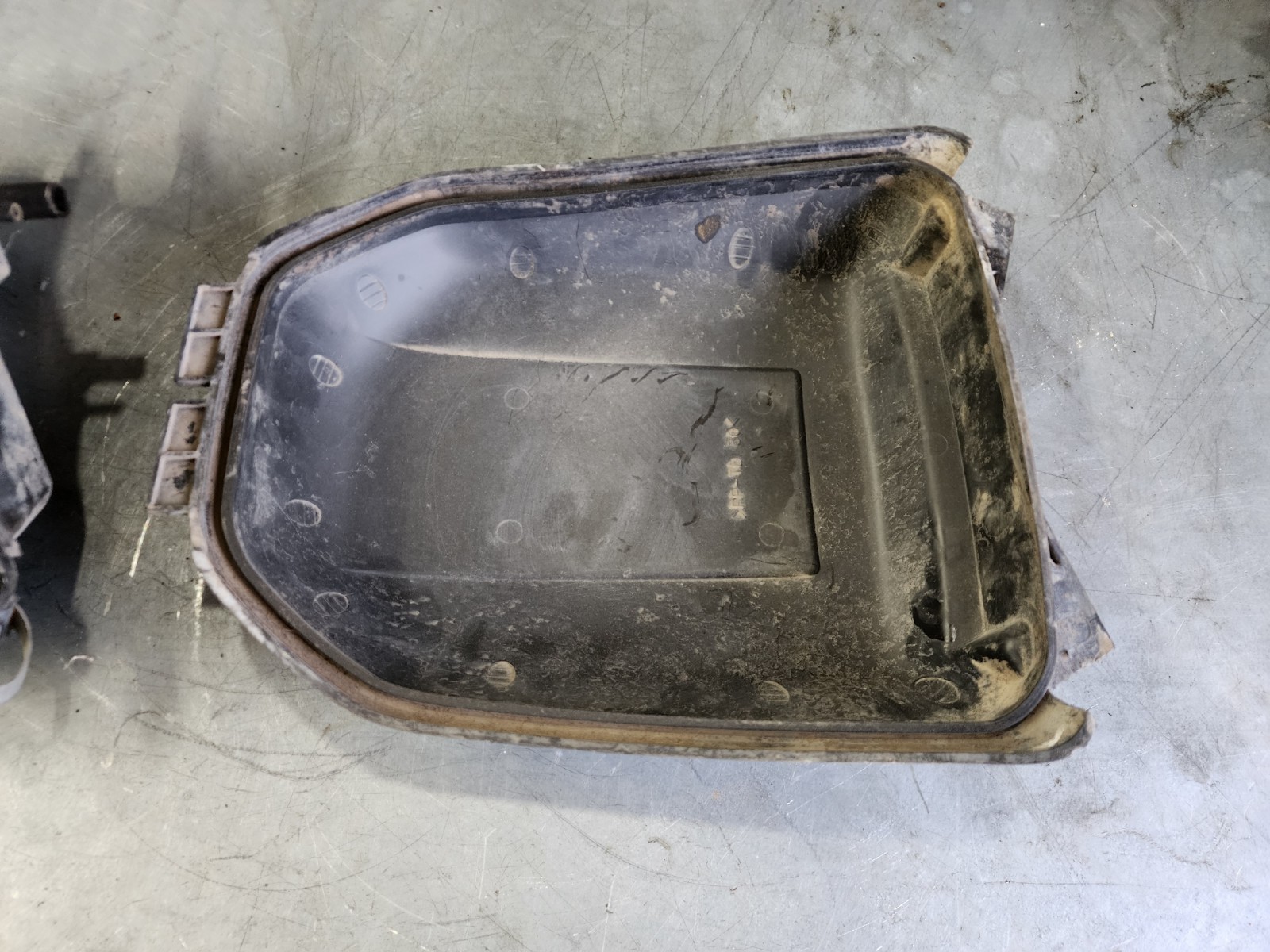 12 - 15 Kawasaki Brute Force 750 Airbox Air Box 11010-0152