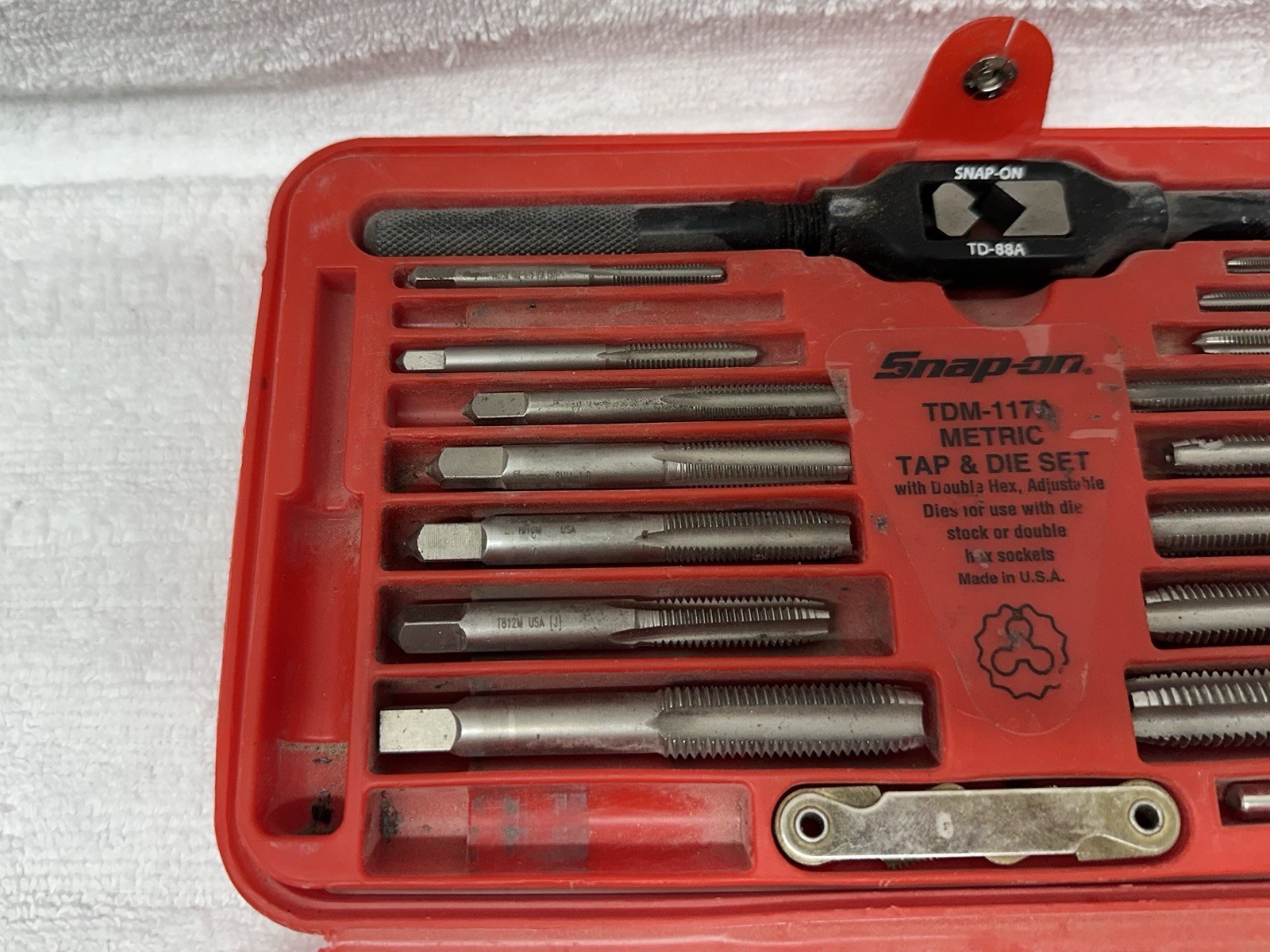 Snap On TDM-117A METRIC Tap & Die Set ****READ****