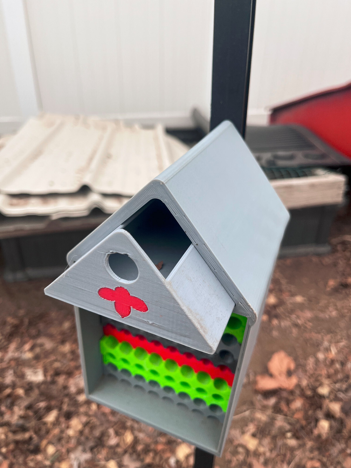 Native Bee House/Hotel