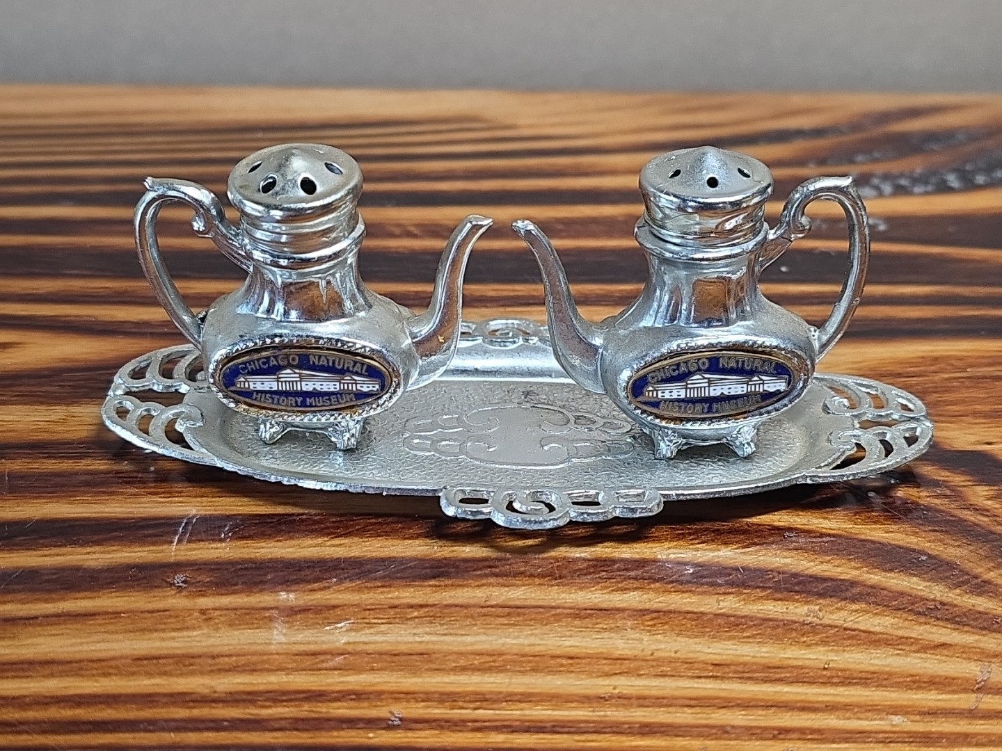 Vintage 1960s-70s Salt & Pepper Shakers Tea Set w/Tray Chicago Natural History