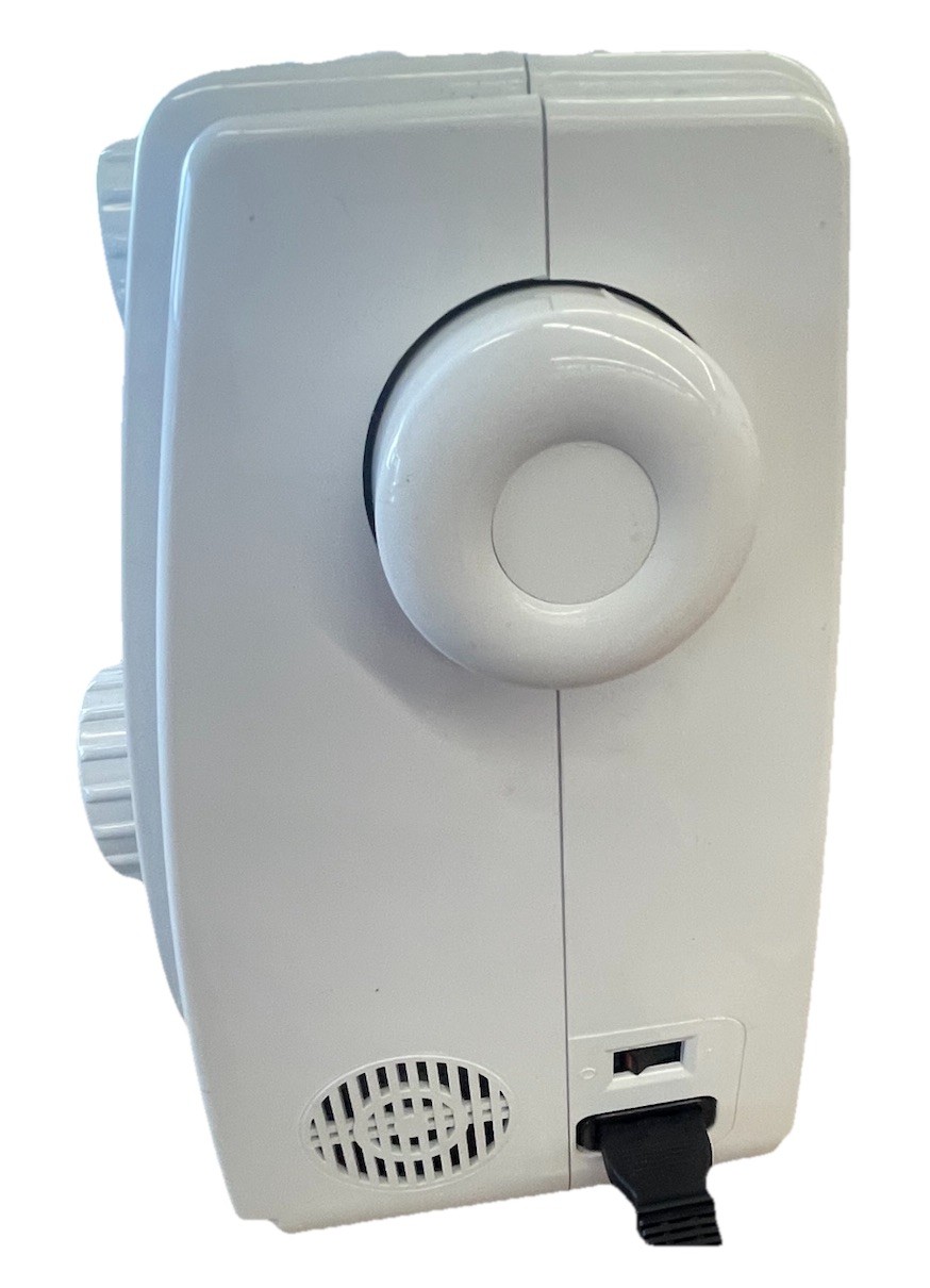 Singer Prelude 8280 Sewing Machine Mechanical Beginner Portable Tested