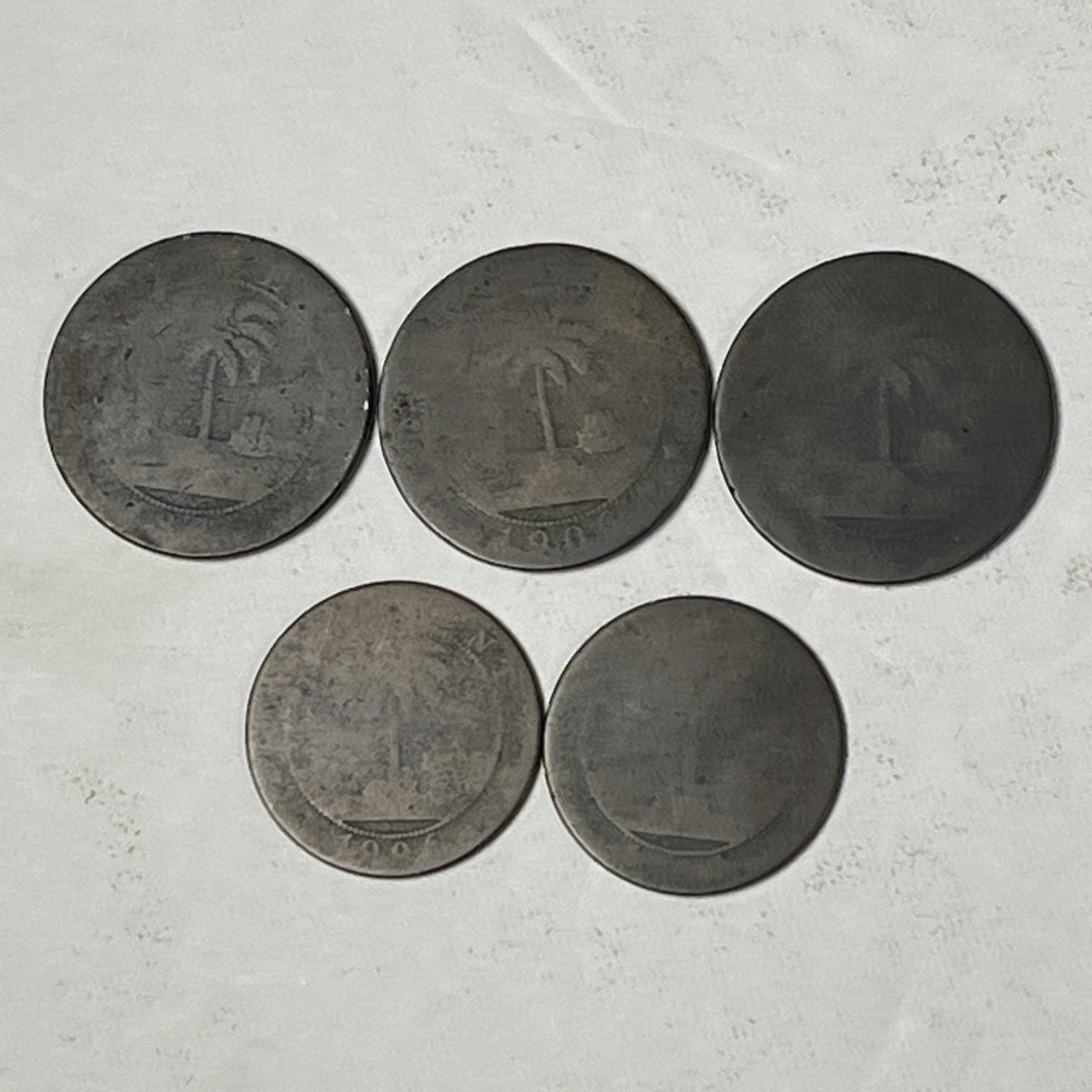 1906 LIBERIA 1 Cent Bronze Coin - Rare - Mixed Lot 1 & 1/2 Cent Coins 7 Total