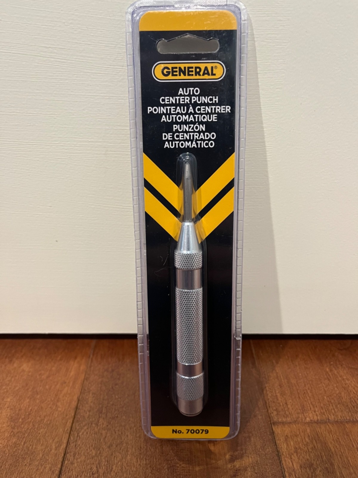 General Tools 70079 Utility Automatic Center Punch