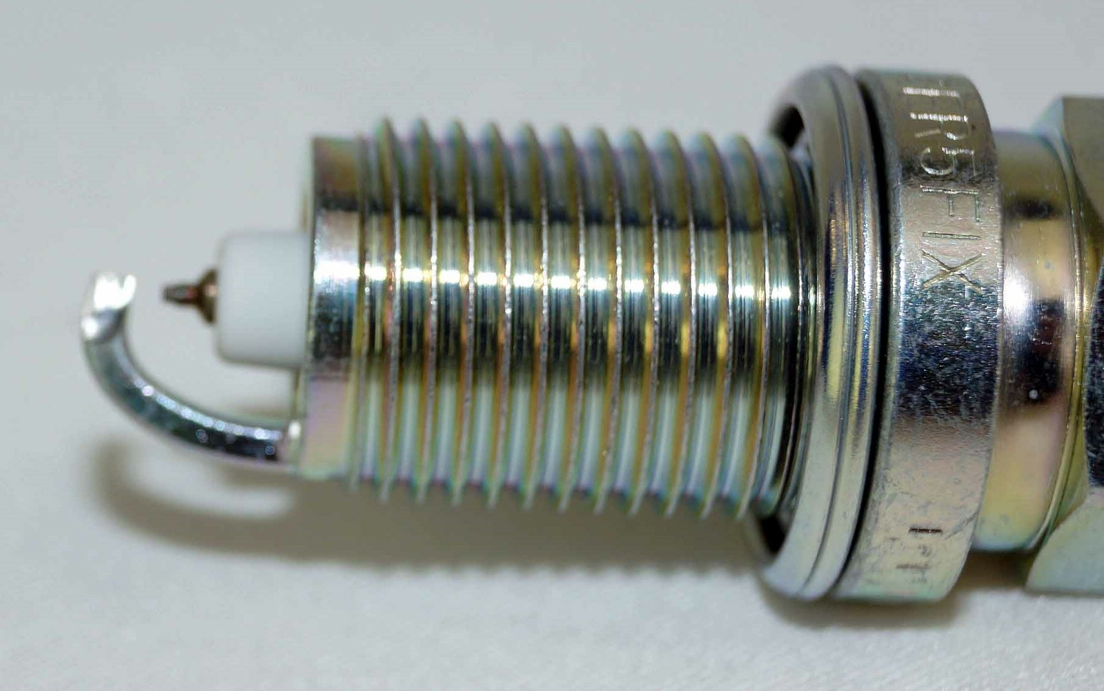 Set of 4 Genuine NGK 2477 Spark Plug Iridium IX ZFR5FIX11