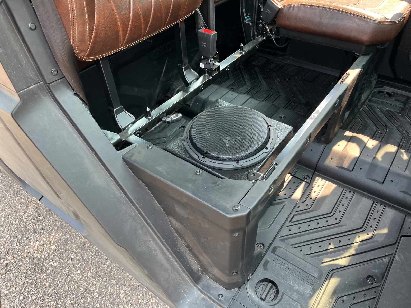 CF Moto U10 Highland Pro 4 door 10" Subwoofer Box Enclosure Waterproof