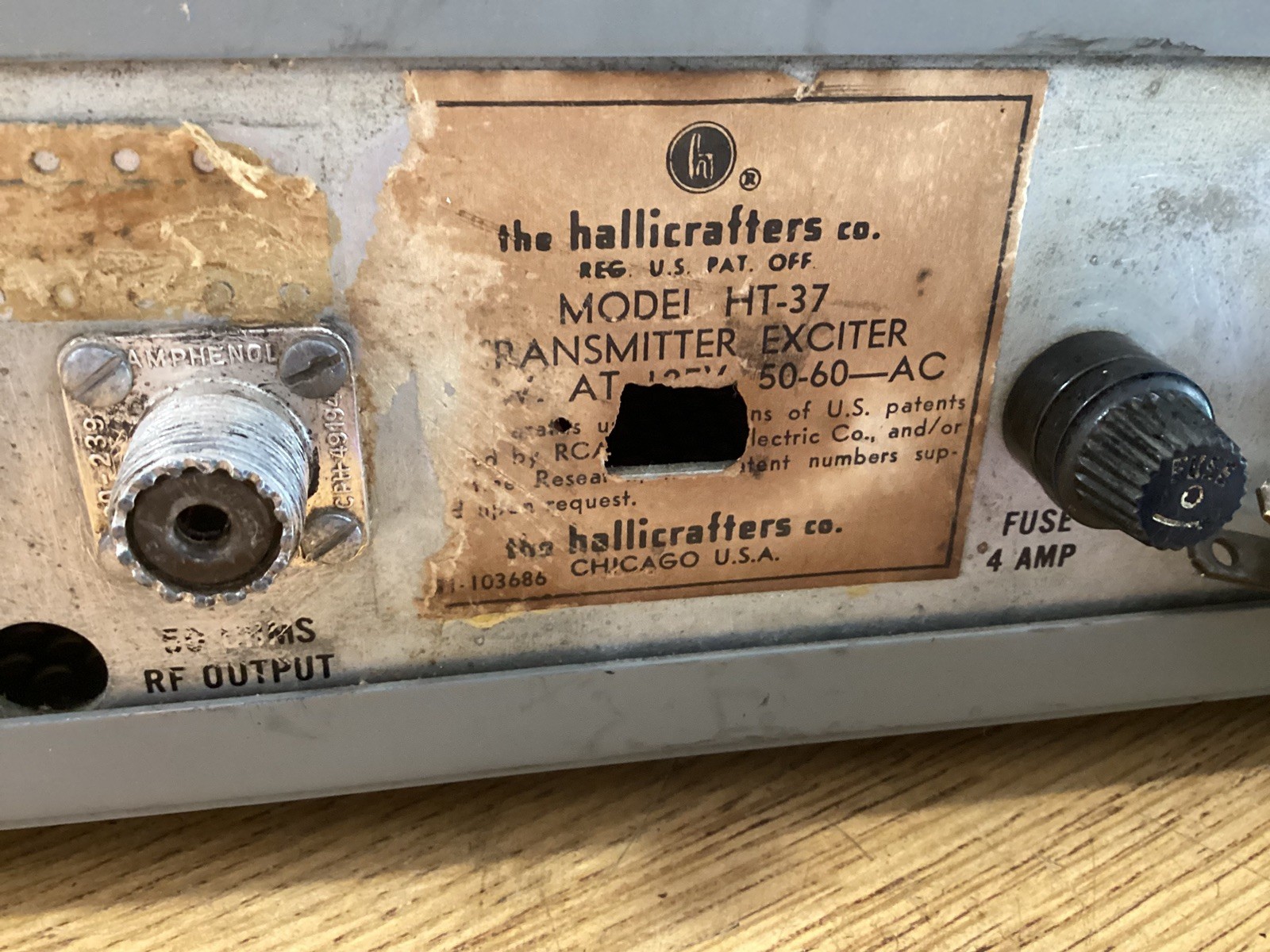 DEFECTIVE Hallicrafters HT37 Ham Radio Transmitter Vintage G3D
