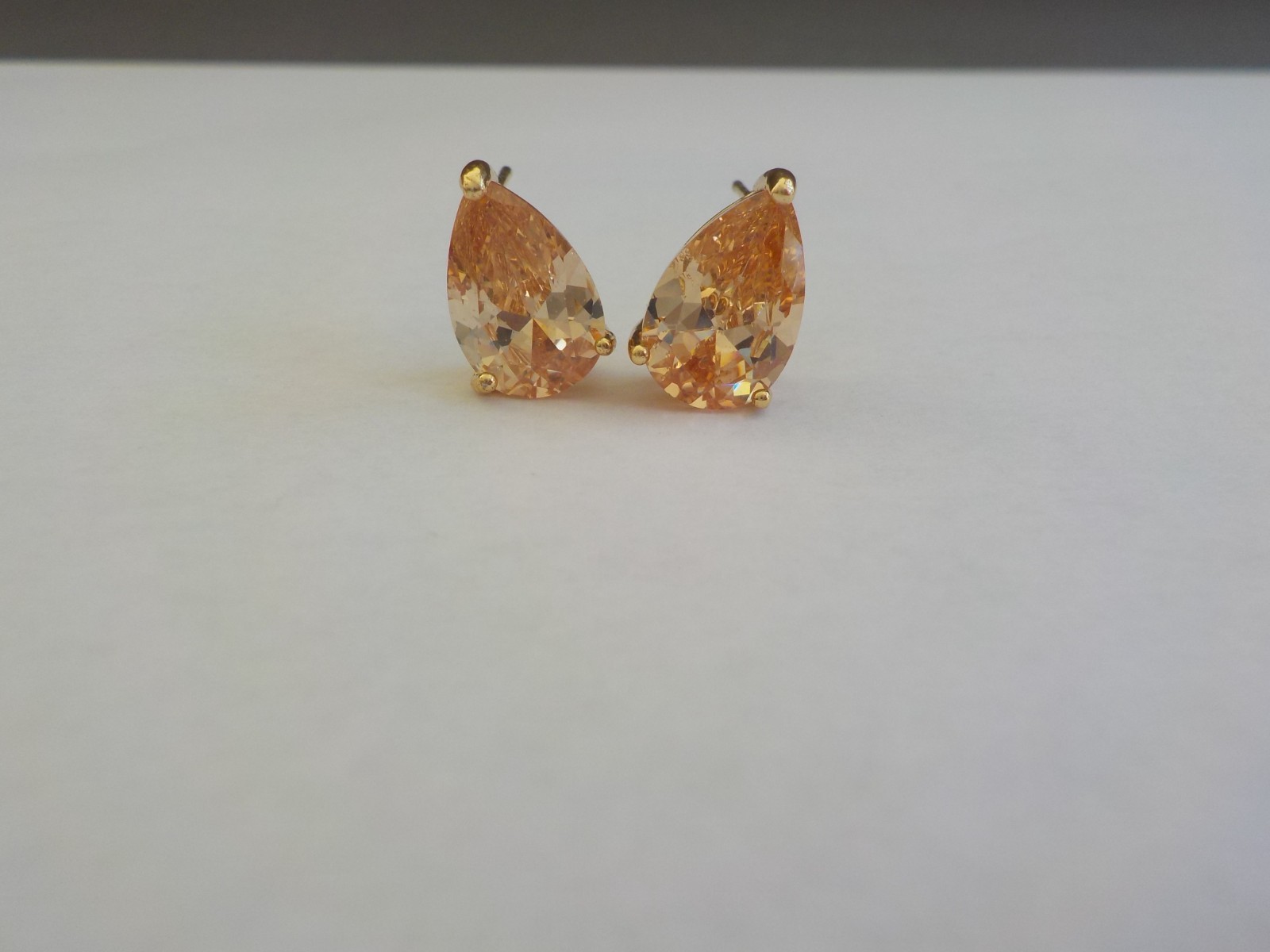 Earrings Pierced Post 5 Pair Glass Plastic Blue Green Pink Peach Sparkle Prong