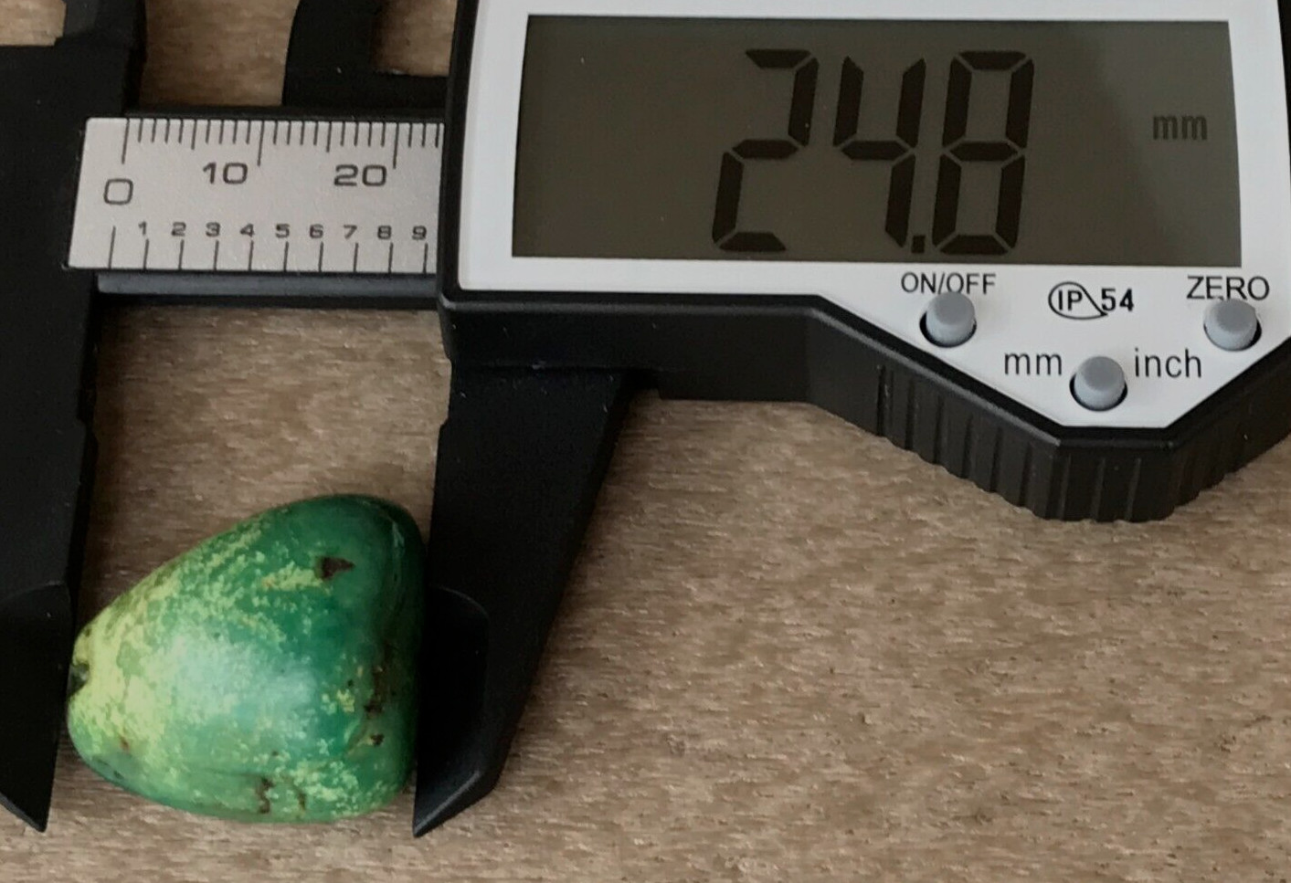 ANTIQUE LARGE TIBETAN TURQUOISE BEAD - BEAUTIFUL WORN PATINA - Approx. 12 gram