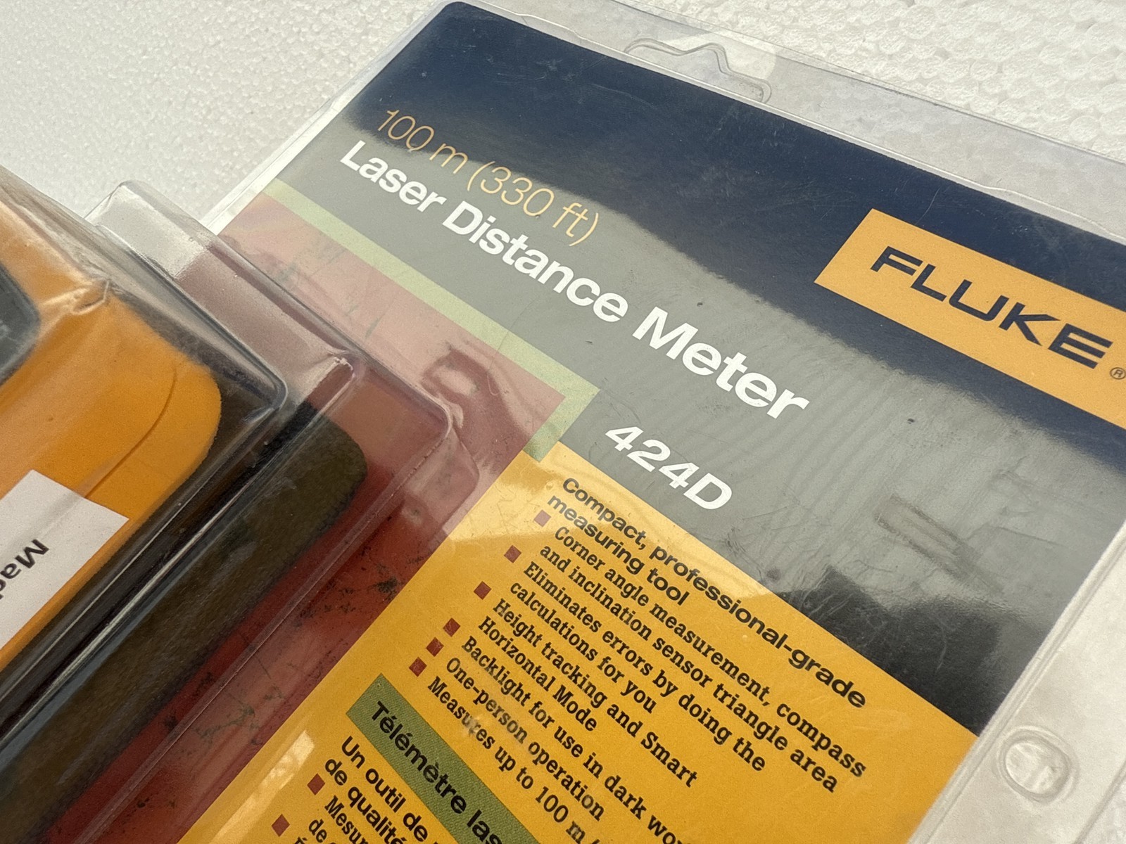 Fluke 424D Laser Distance Meter - 100M/330ft/3937in Range Finder