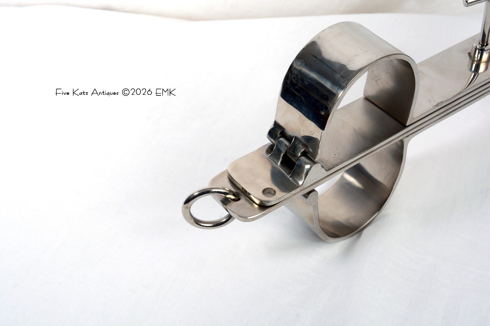 Shrew's Fiddle Metal Collar Wrist Restraint Used Steel Restraint