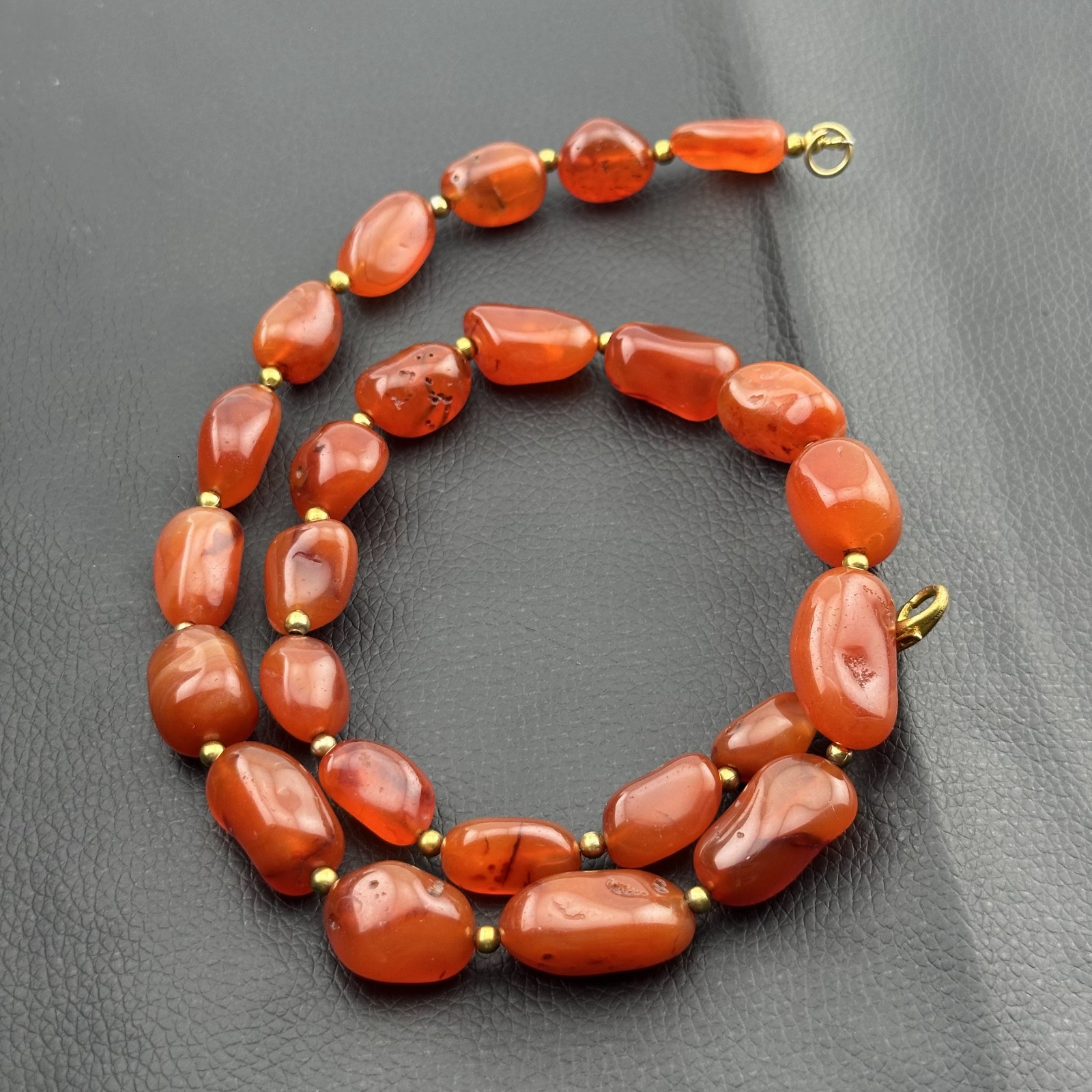 Vintage Himalayan Tibetan Carnelian Agate Tumbled Shape Necklace