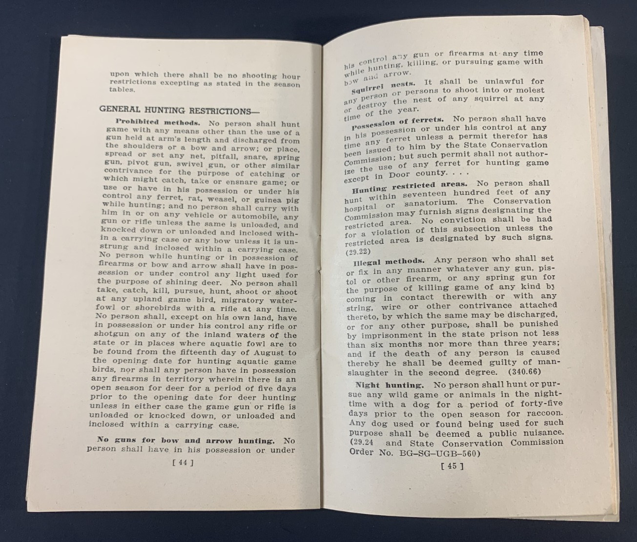 Vintage 1942 - 1943 Wisconsin Hunting & Trapping Laws Regulations Booklet