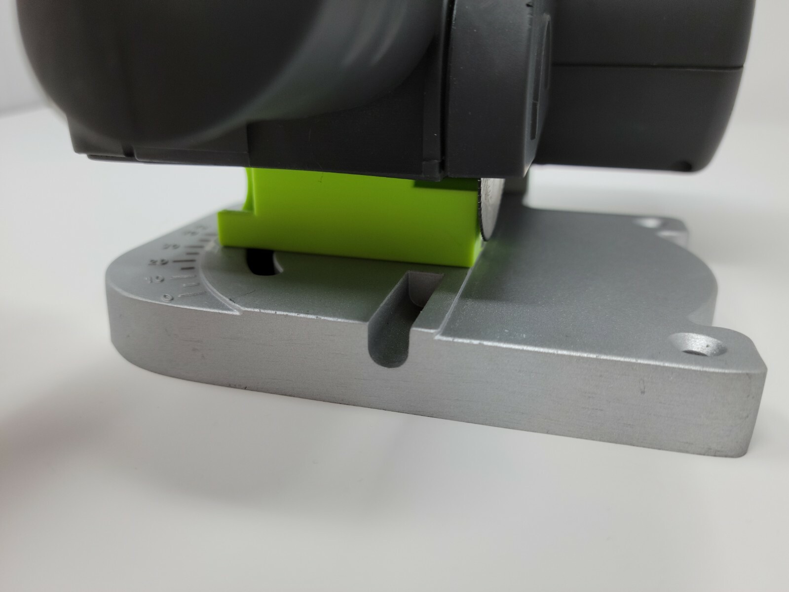 350 Rem Mag Cut off Trimming Jig Auto-Ejecting Brass Case Trimmer