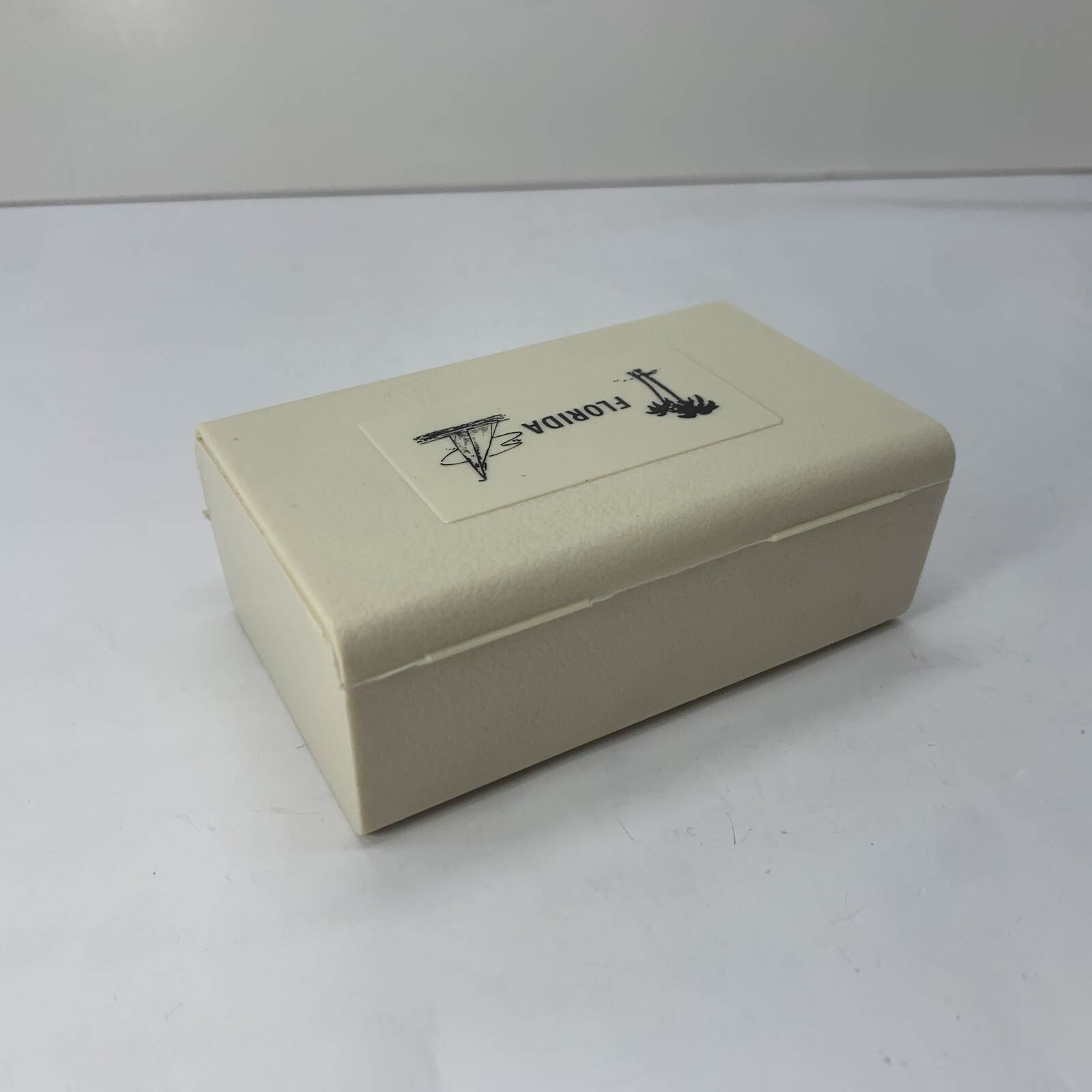 Florida Souvenir Plastic Soap Holder Travel Case Vintage Bathroom Accessory