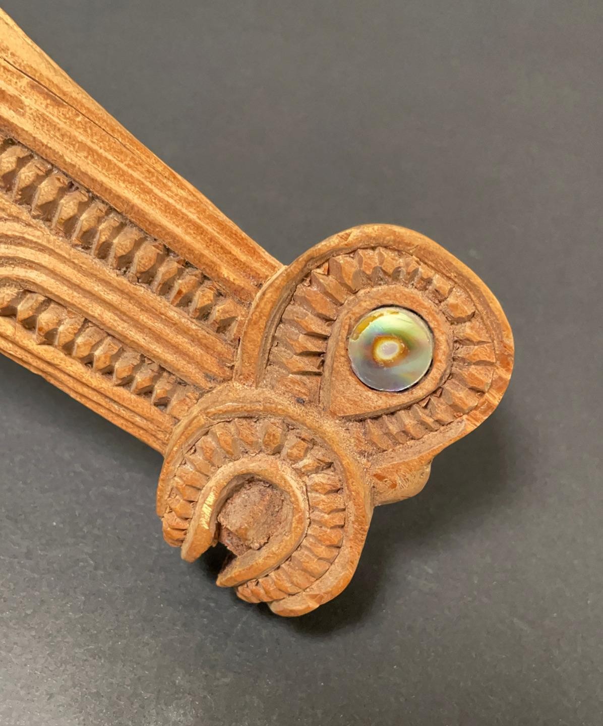 VINTAGE MAORI TIKI HANDCARVED WOODEN PATU WAR CLUB NEW ZEALAND TRIBAL ART