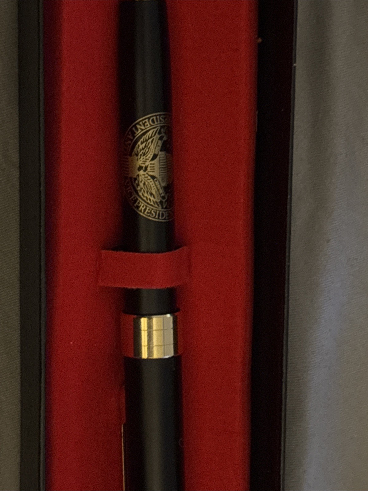 Authentic VIP White House Issue Official VIP Gift Bush Presidential Pen