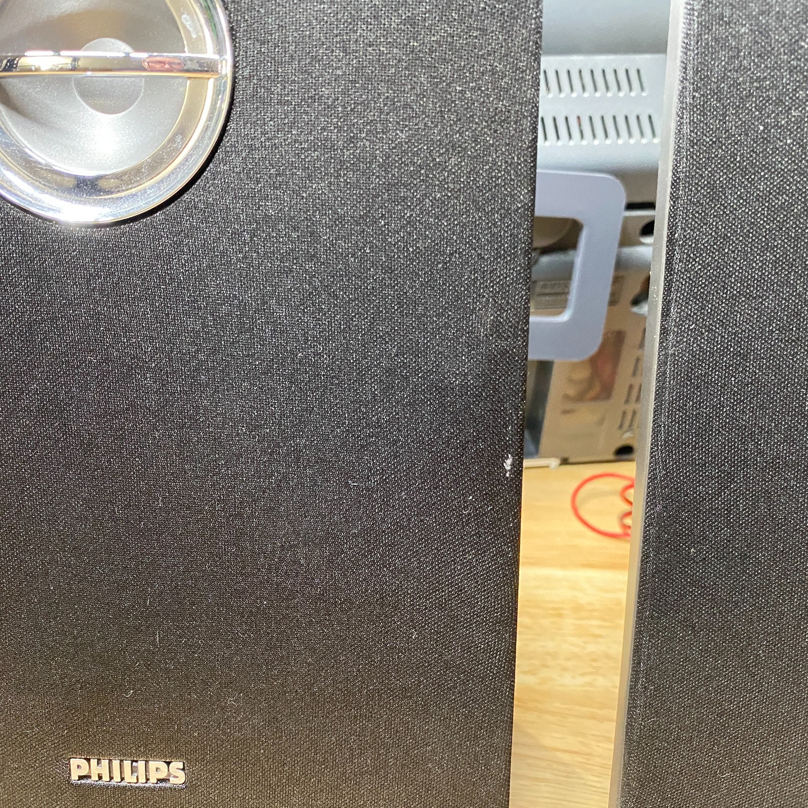 Philips MC235B/37 Micro Shelf Stereo System CD AM/FM w/ Speakers Tested Works