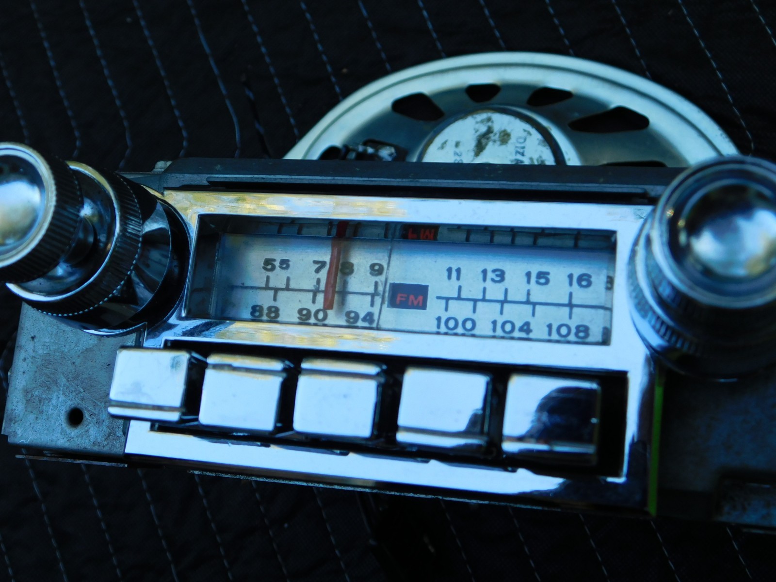 1965 FORD THUNDERBIRD OEM AM-FM RADIO KNOBS BEZEL SPEAKER