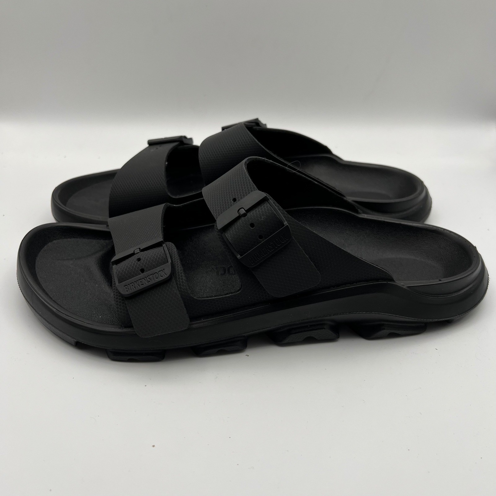 Birkenstock Mogami Terra Stealth 2-Strap Sandals Mens 10 Apex Black Comfort