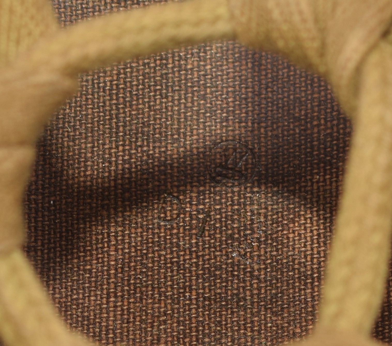 Original WWII US Military Westinghouse M1 Helmet Liner w/ Unpainted A-Washers