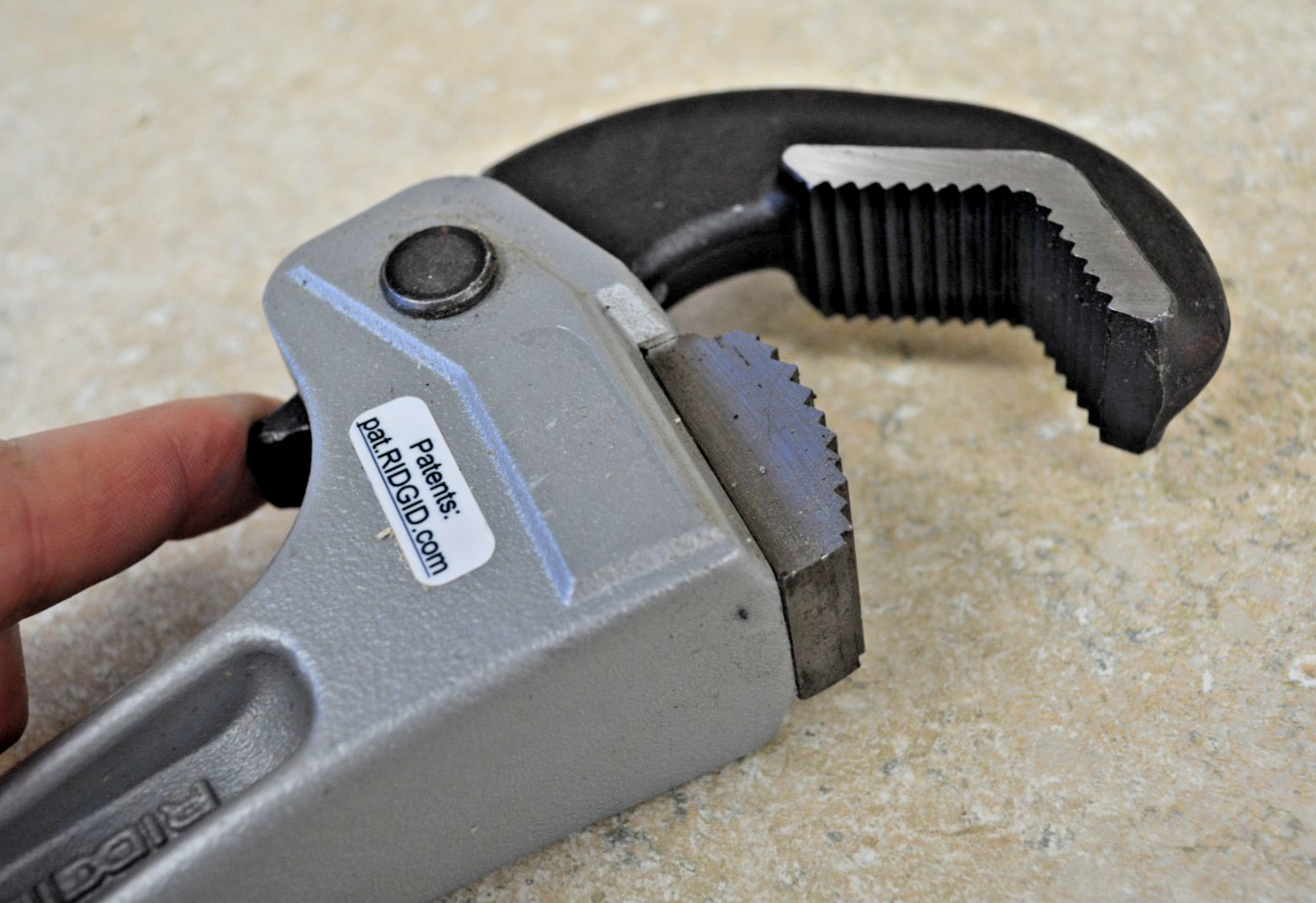 Ridgid 14" Aluminum RapidGrip Pipe Wrench #12693 *New* FREE SHIPPING