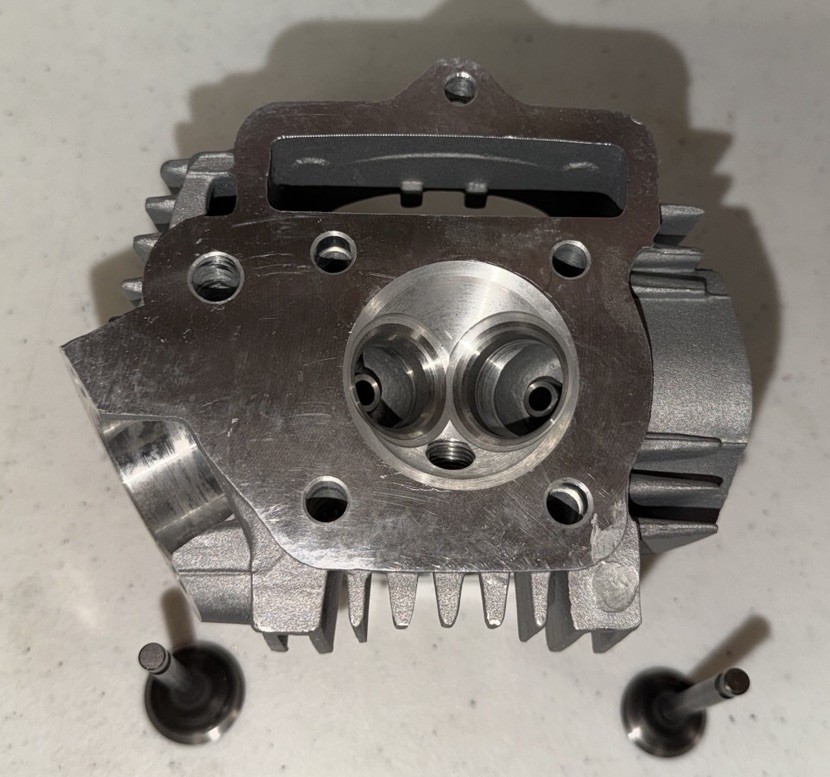 NEW HQ HEAD CT70 ATC70 SL70 XL70 (C70 1980/1981) ACCEPTS ORIGINAL CAM & ROCKERS